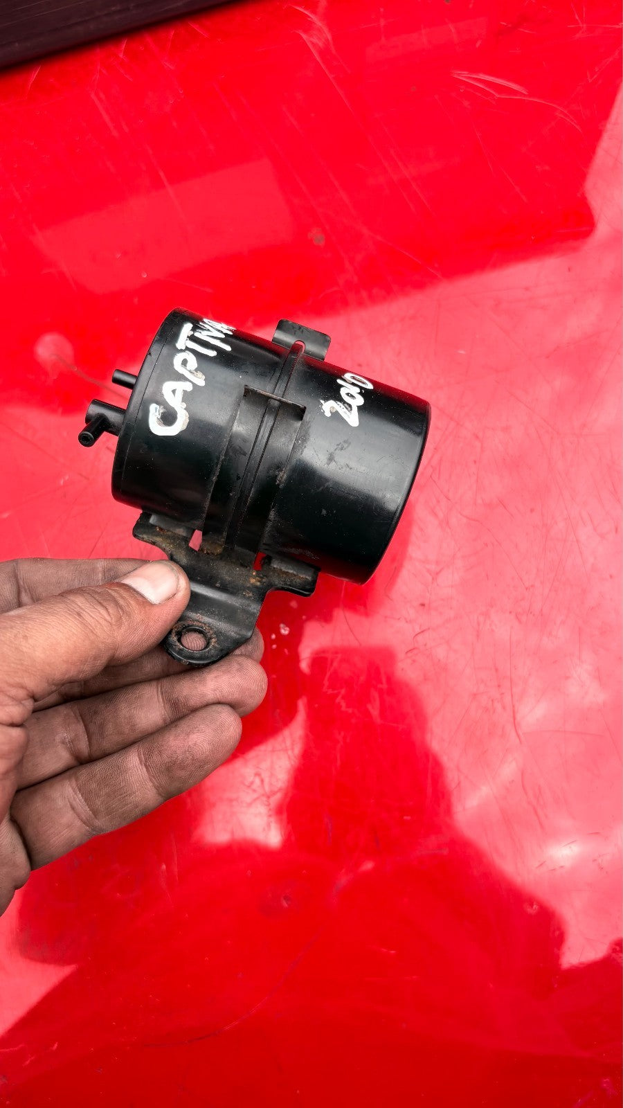 CHEVROLET CAPTIVA 2010 Vacuum Tank