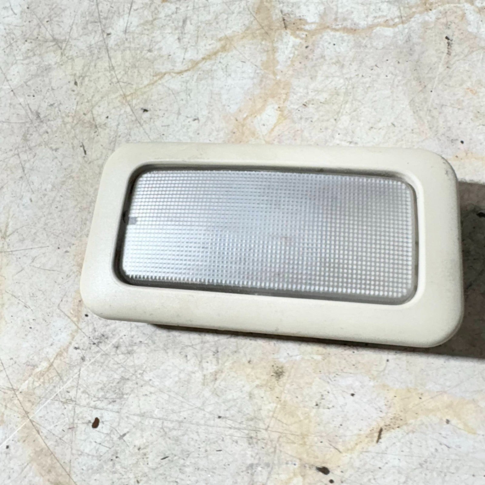 FORD KA MK2 2008-2016 ROOF INTERIOR LIGHT 735446036 FRONT
