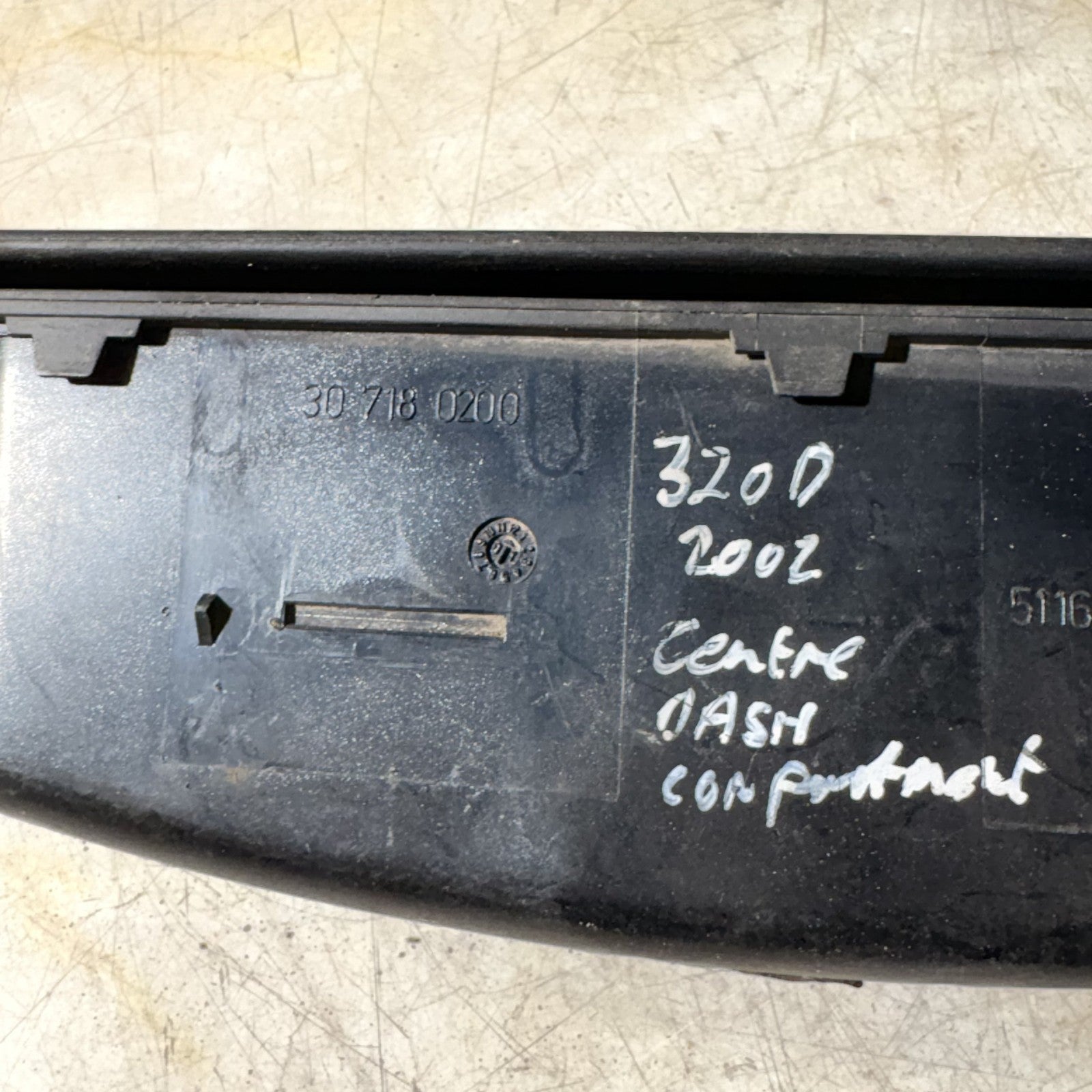 BMW E46 3 SERIES 320D 2002 BLACK DASHBOARD STORAGE COMPARTMENT 51168196115121451