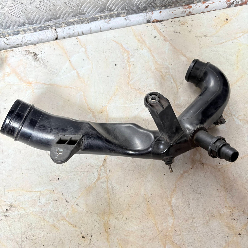 VOLKSWAGEN POLO 04-09 AIR INTAKE TURBO PIPE 6Q0 129 654 AK