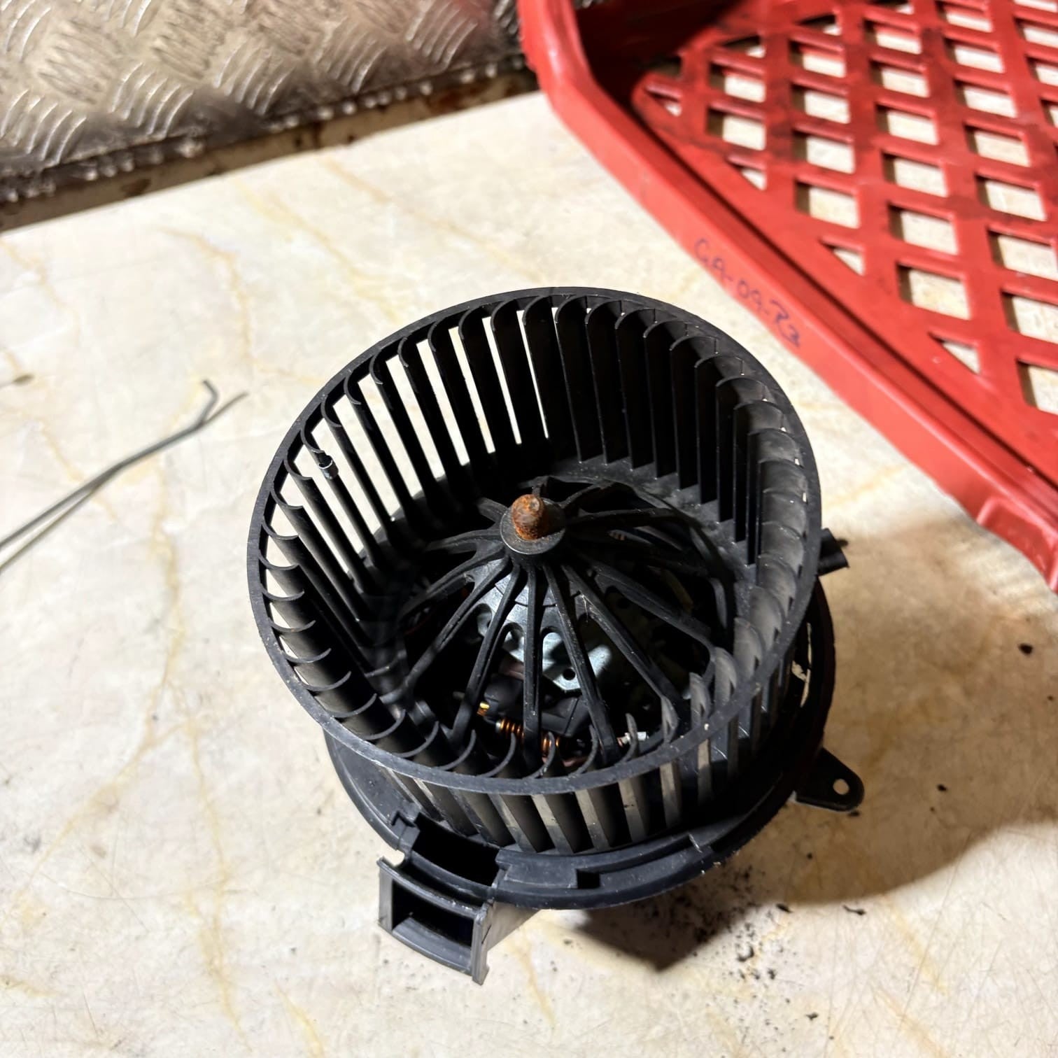 Citroen C3 Mk1 2012 Heater Blower Fan Motor Assembly T4190001 Part +