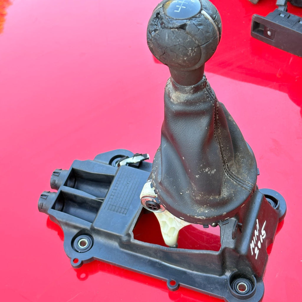 MINI Cooper F56 2014-20 F55 2015-20 F57 2016-21 Manual Shft 8602239 25118602239
