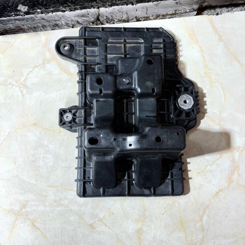 KIA Sportage QL 16-21 1.6 Battery Tray Bracket Holder 37150-D3500