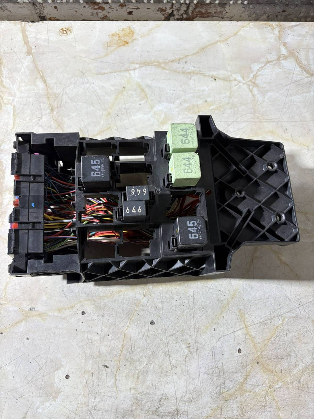 1546646 Fuse Box Control Unit Volkswagen Passat DE1473898-06-2014