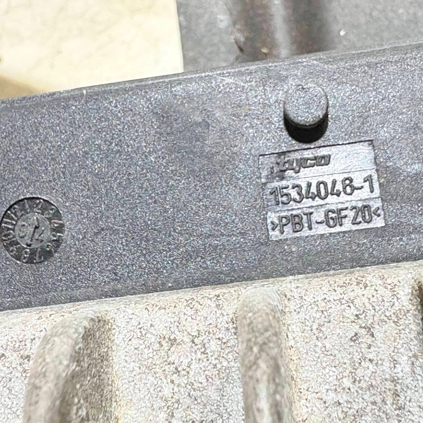 2003 - 2006 AUDI A4 CABRIOLET AMPLIFIER