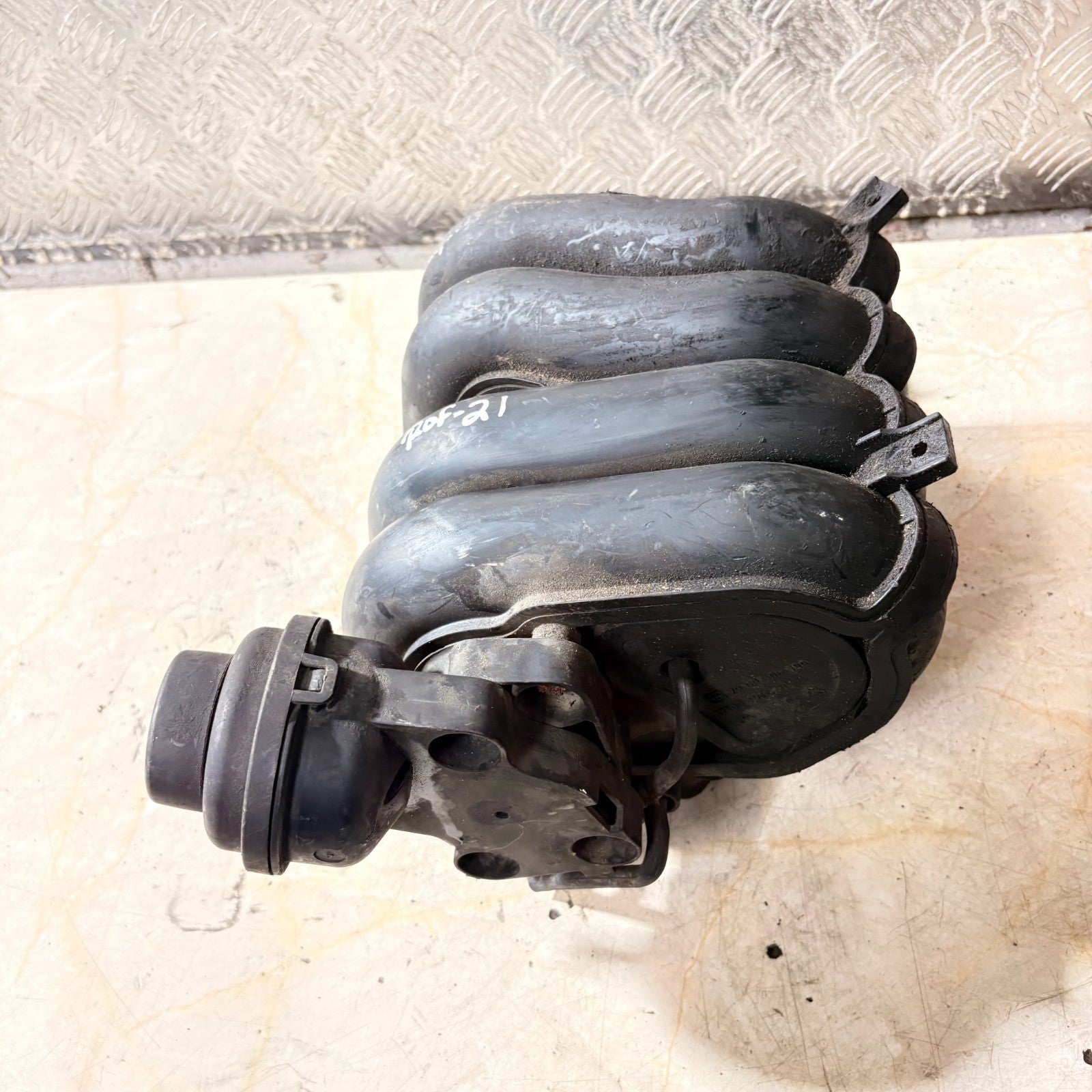 Honda CR-V Mk2 2002-2006 Engine Intake Inlet Manifold 2.0 i-VTEC 2900306989