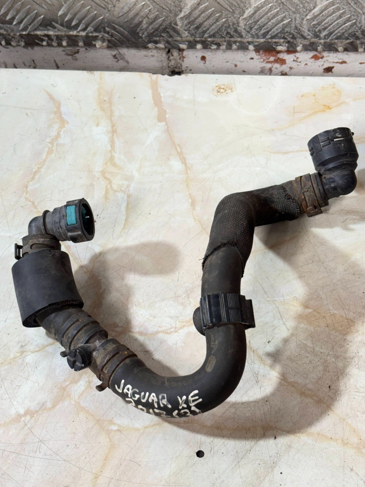 Jaguar XE X760 MK1 2.0 Turbo Intercooler Hose w/MAP Sensor FPLA-6K683 2015-2024