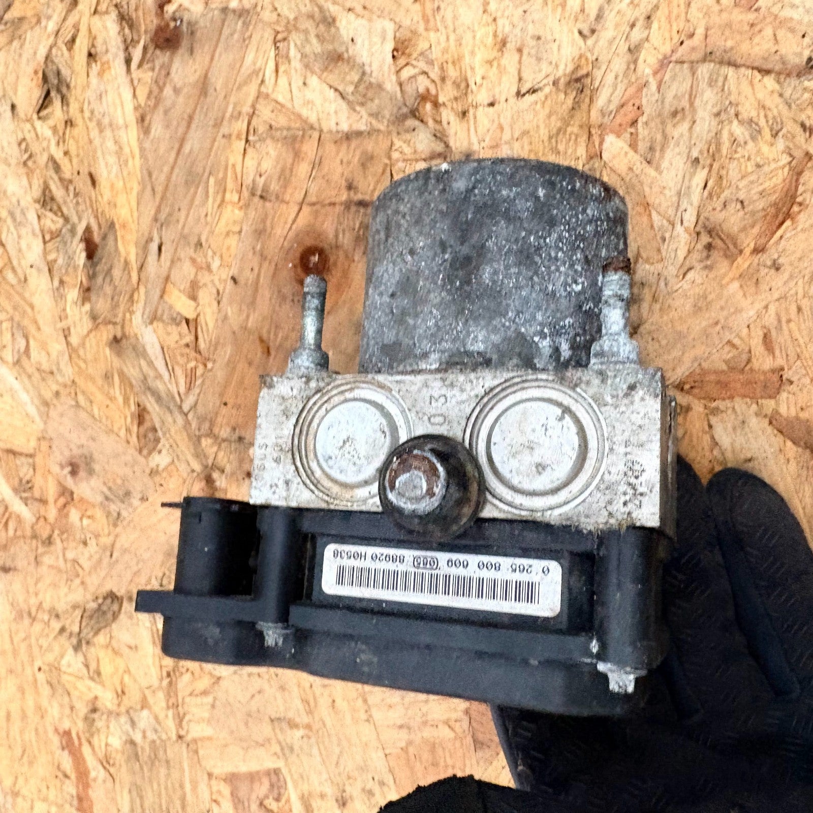 Nissan Qashqai J10 2007-2010 ABS Pump Modulator ECU Bosch 0265800609 47660JD000