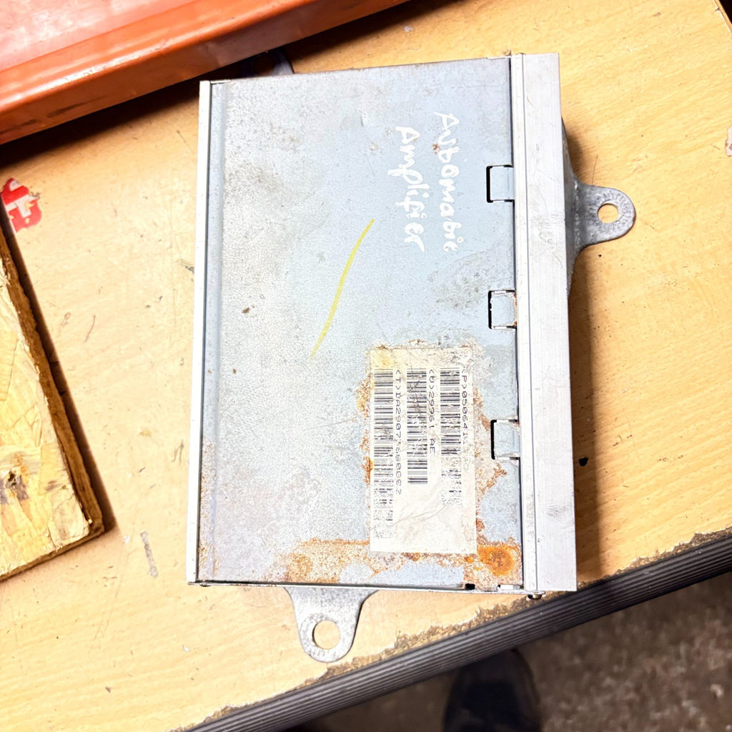 Dodge Caliber 2006 Amplifier Audio Control Module 04672377AF