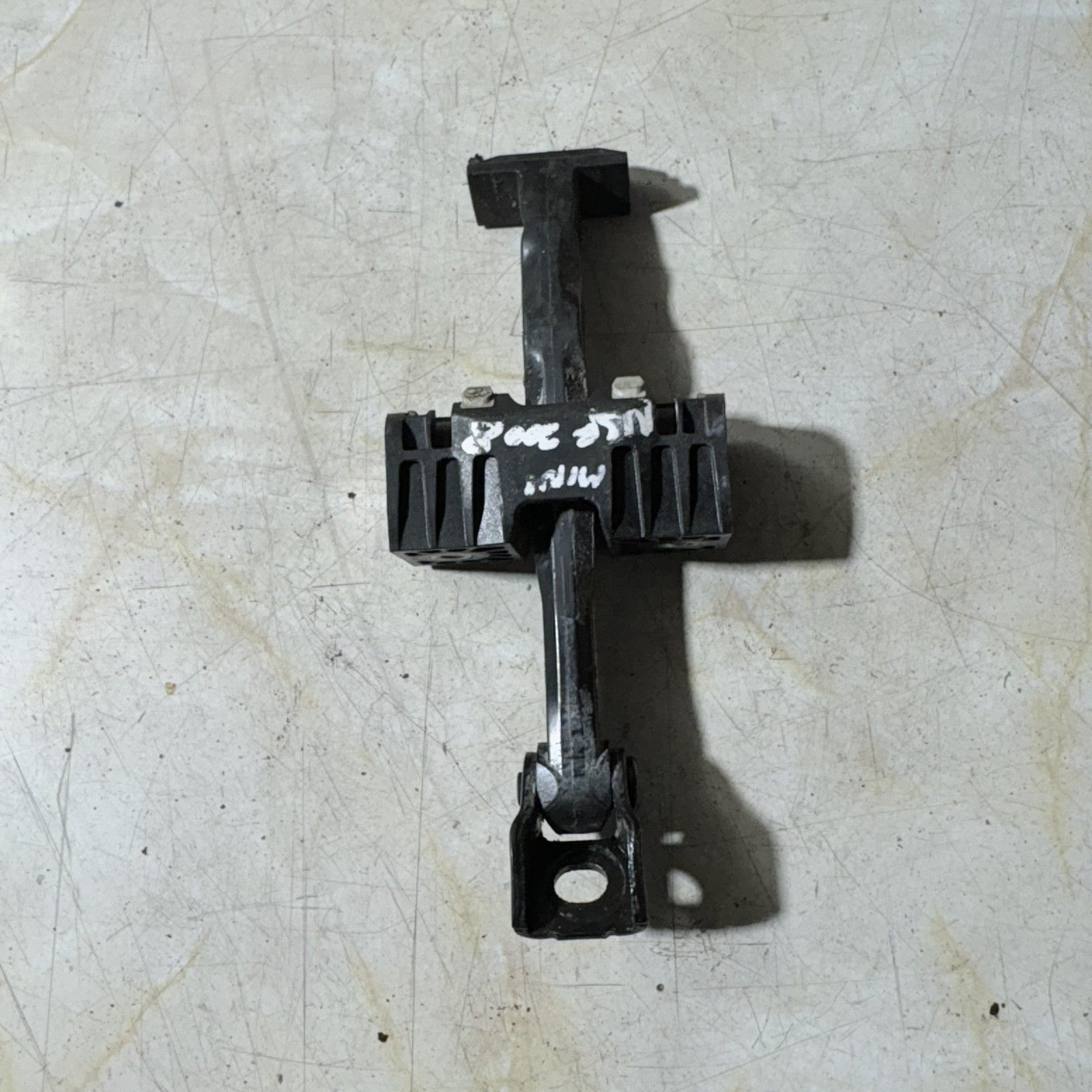 Mini Hatch 2006-2010 Front Left Door Check Strap