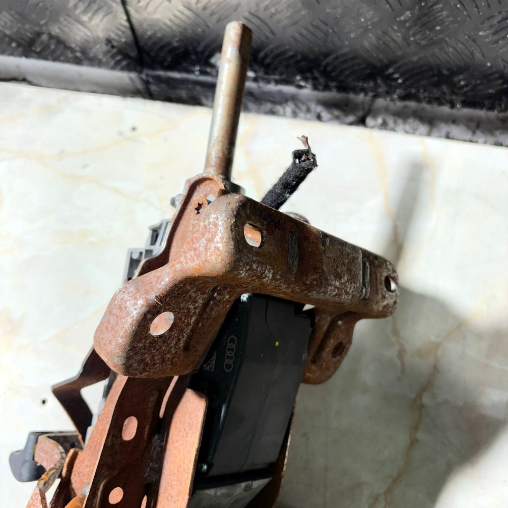 Audi A5 8T A4 mint condition steering column steering rod height adjustment 8K04