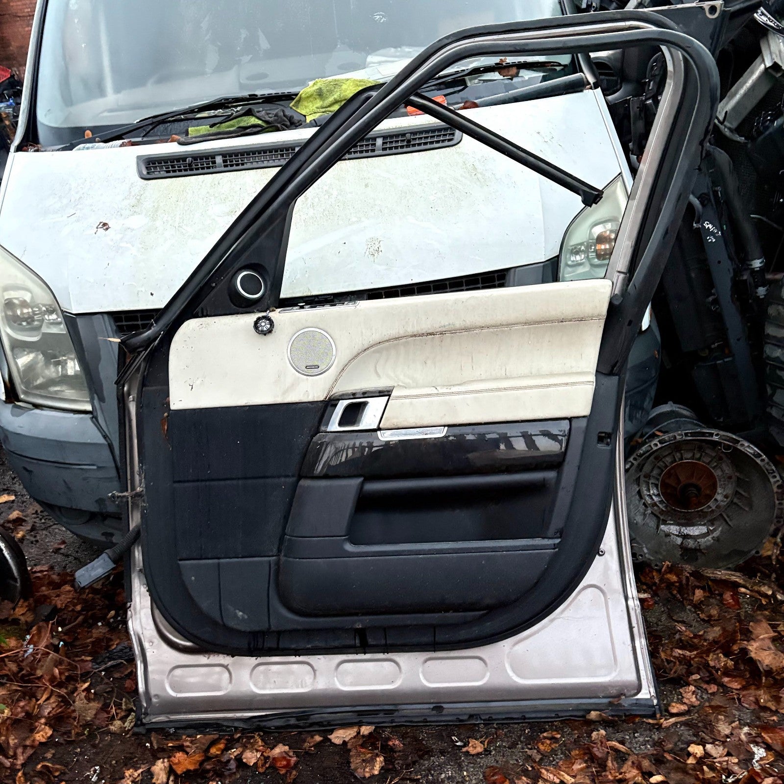 RANGE ROVER L405 2013-17 FRONT RIGHT OSF COMPLETE DOOR  FREE POST