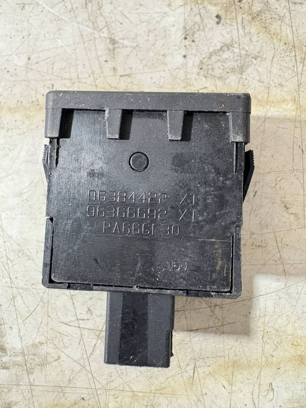 PEUGEOT 208 Mk1 2006 Headlight Headlamp Level Adjuster Switch 96384422