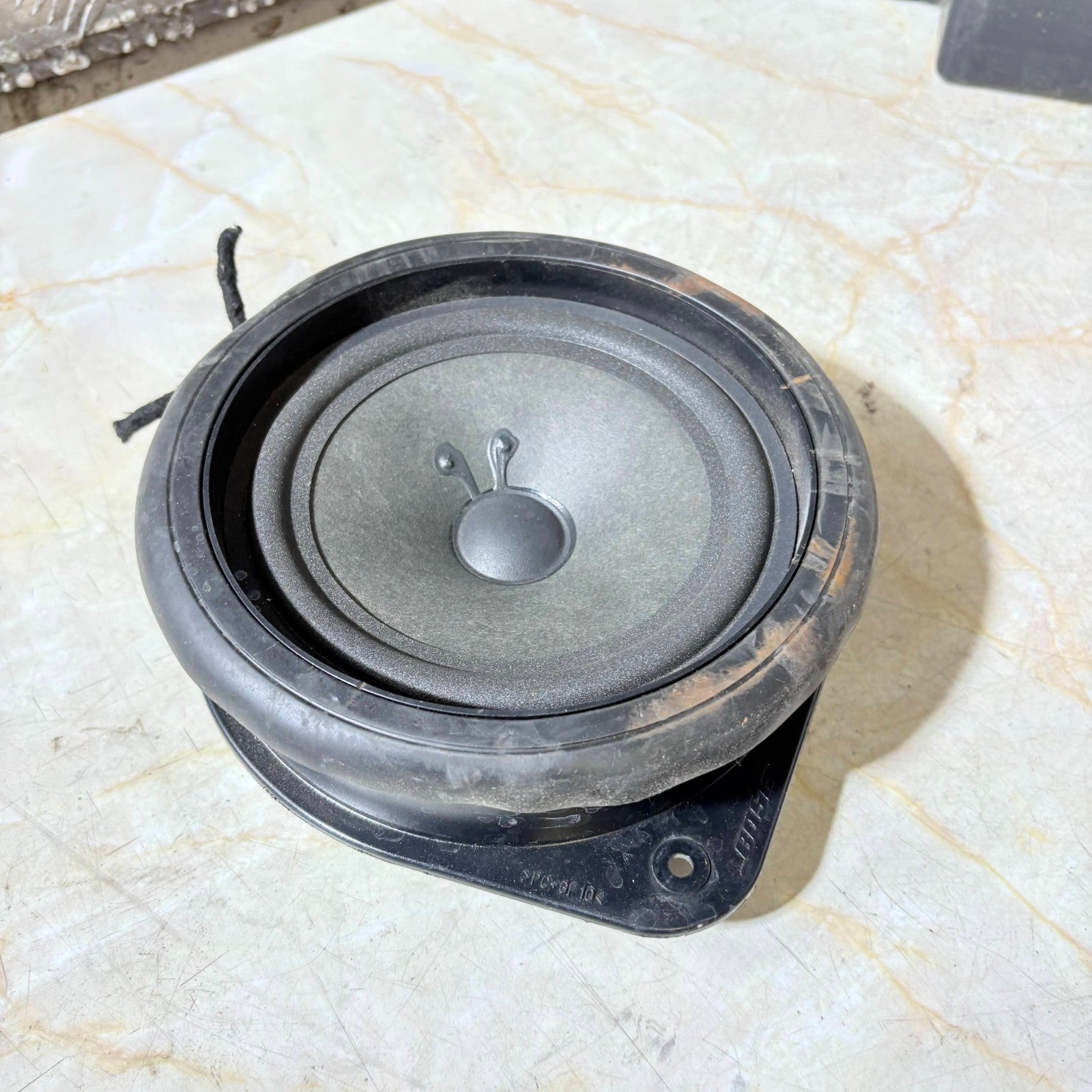 Audi A4 Door Speaker B6/b7 Models Bose 8e0 035 411 B