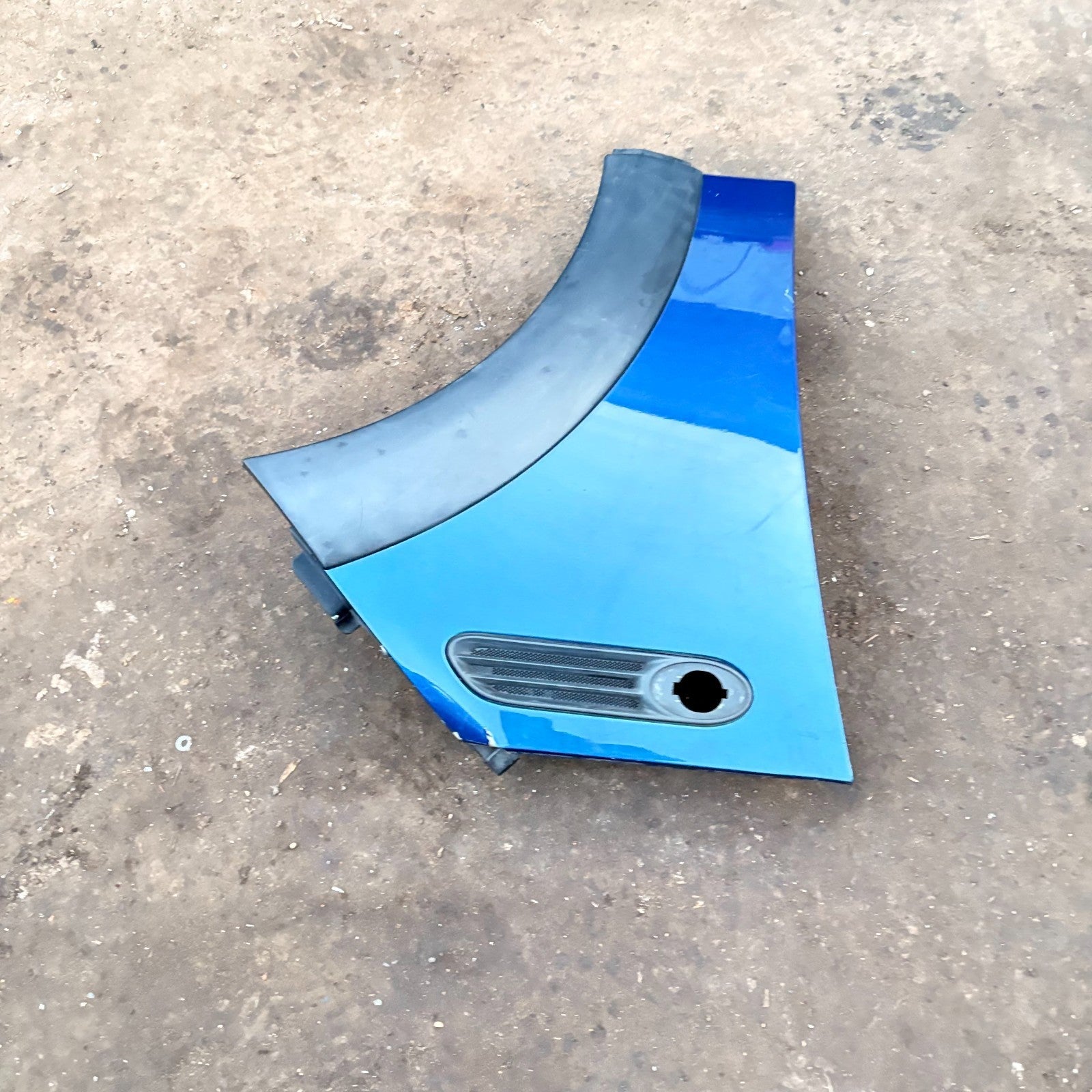 MINI 2008 Right Front Drivers Side O/S/F Wing