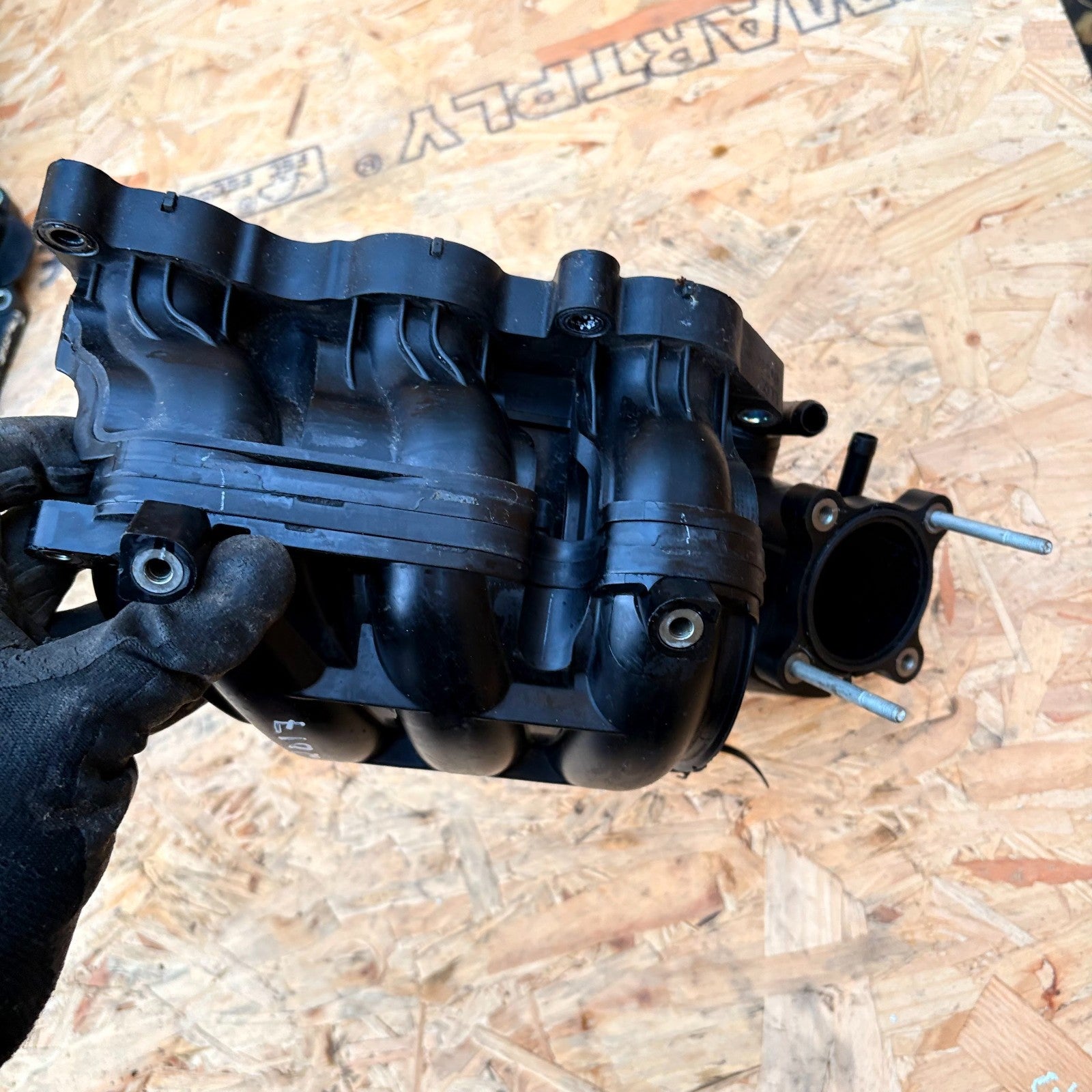 Hyundai i10 MK2 1.0 Petrol Intake Manifold + MAP Sensor 2014-2018 39300-04000