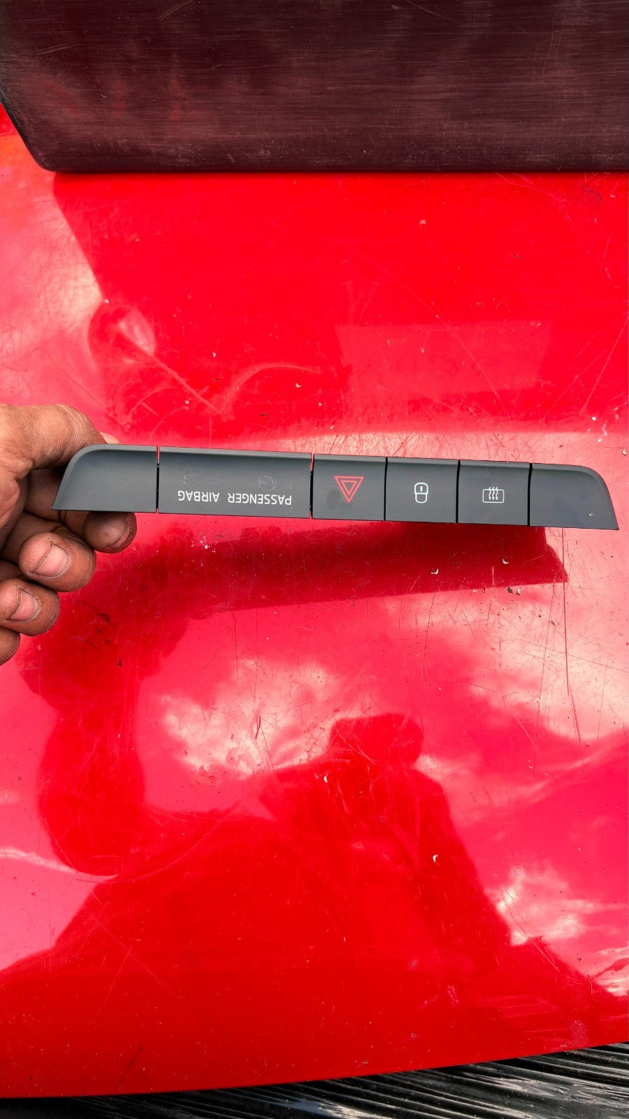 2018 SKODA FABIA HAZARD WARNING SWITCH 6V0.927.132.A