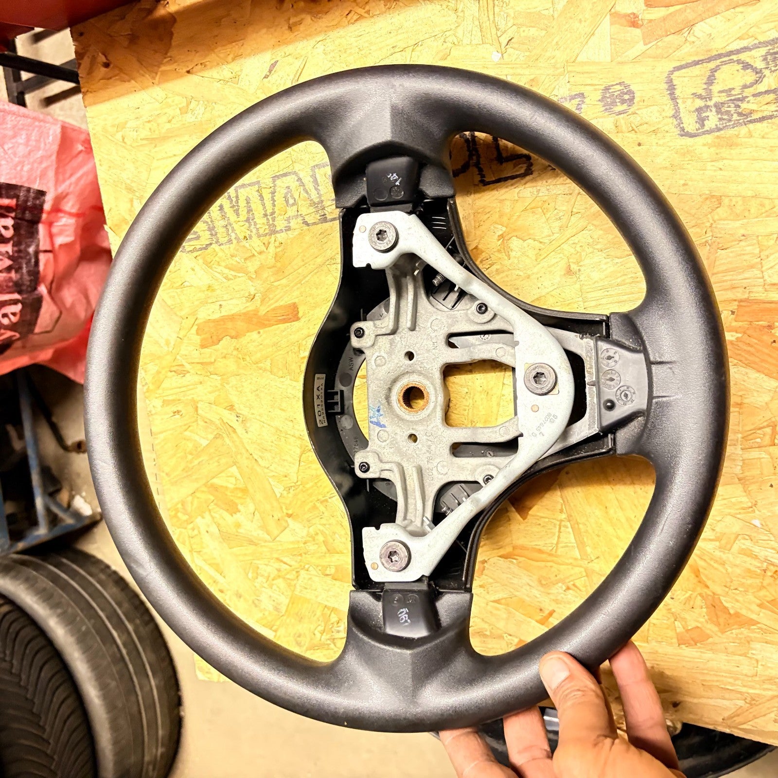 2003 MITSUBISHI COLT BLACK Steering Wheel 60276447C