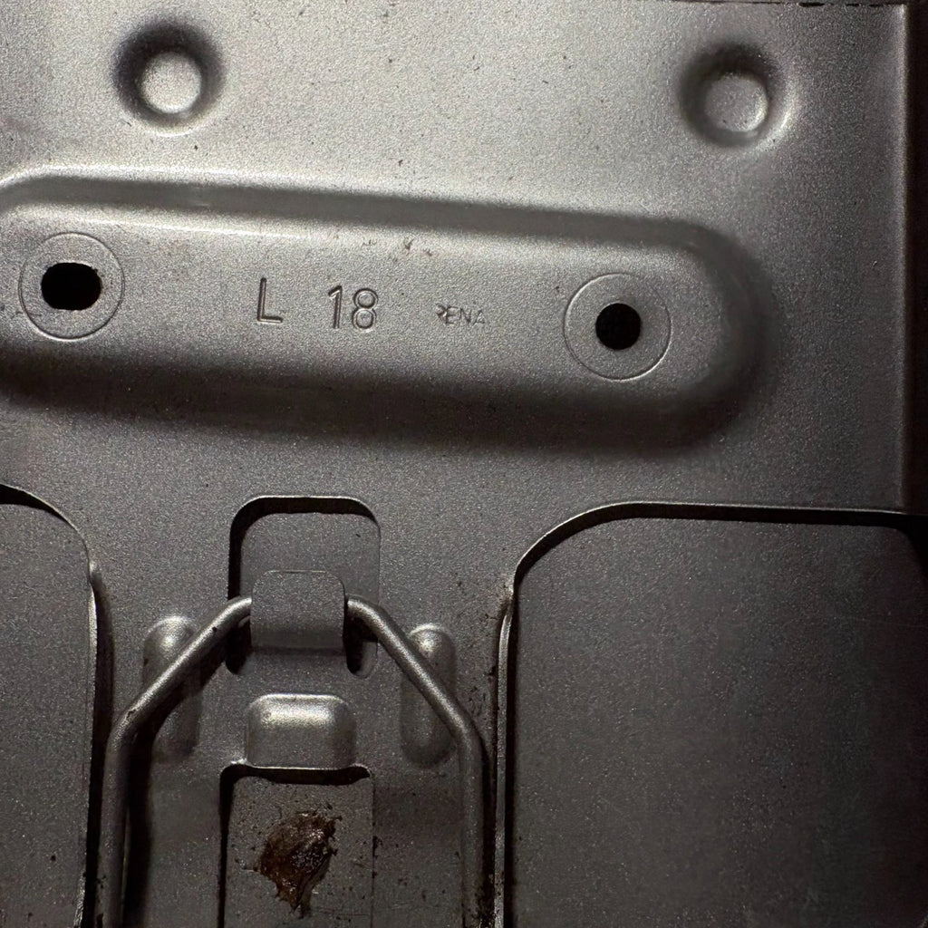 Dacia Logan Mk2 12-21 Diesel Fuel Filler Flap Cover