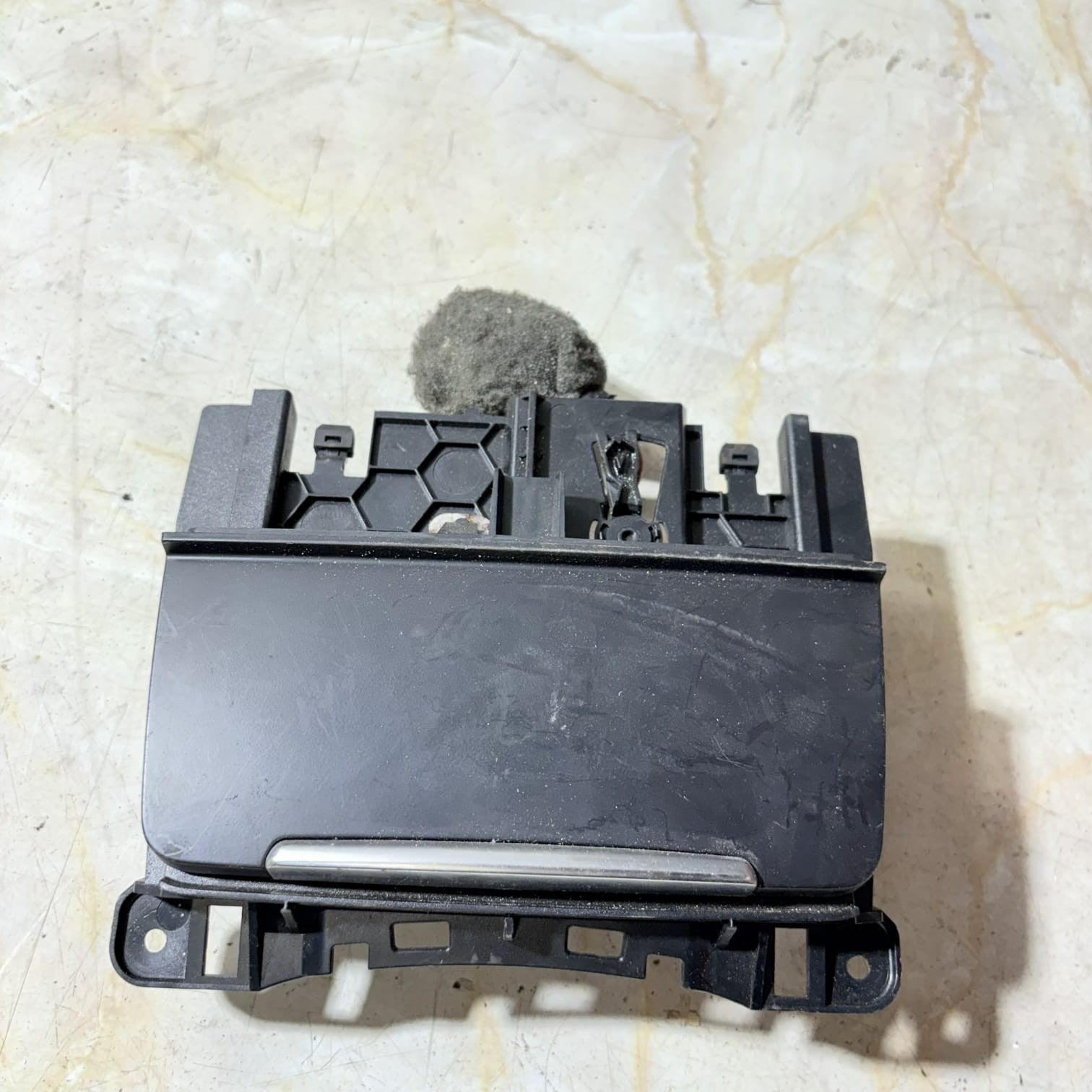 AUDI A4 B8.5 CENTRE CONSOLE STORAGE COMPARTMENT TRIM 2009 8K0857951