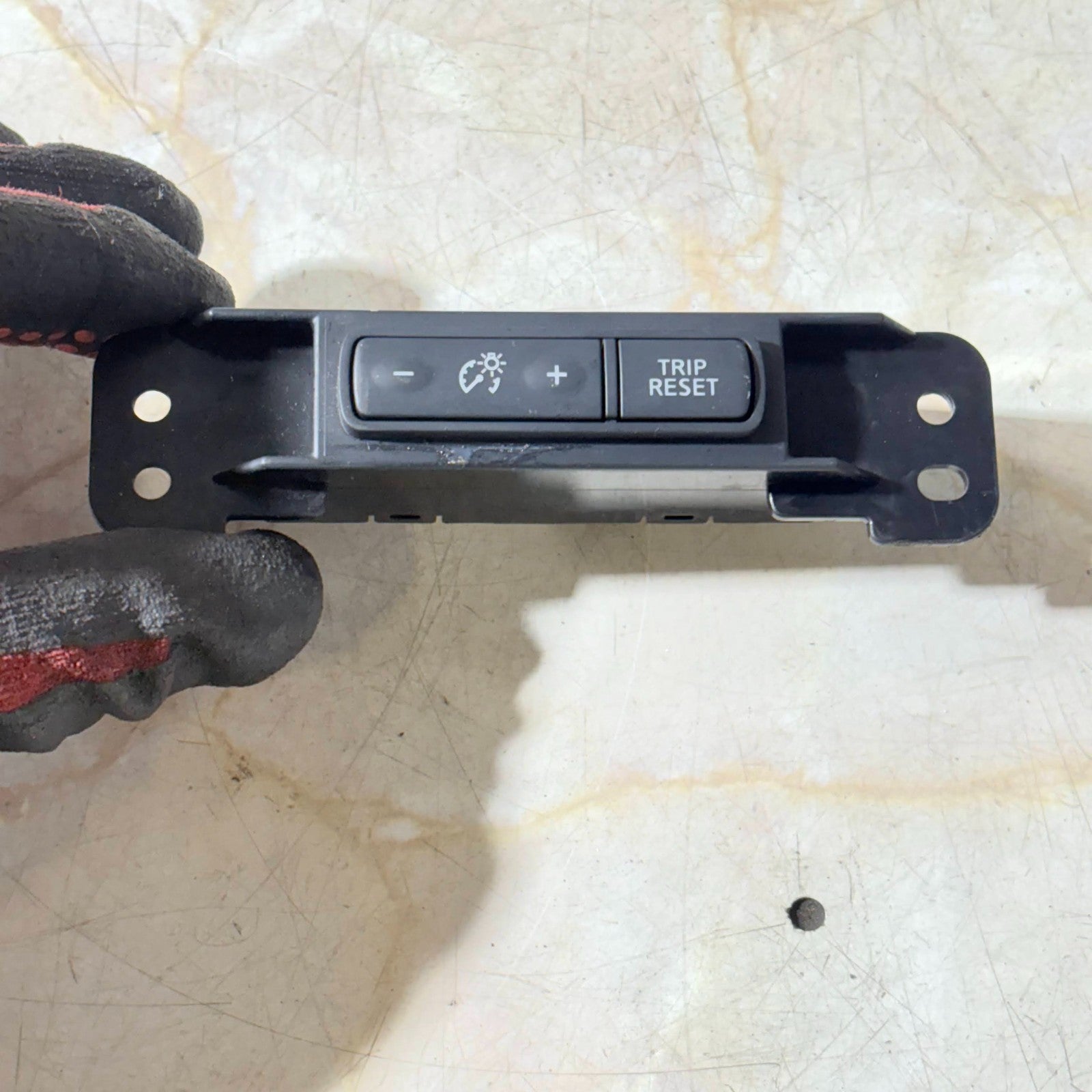 Nissan Micra K14 Mk5 Dashboard Dimmer & Trip Reset Switch 252735FB0A 2016-2022