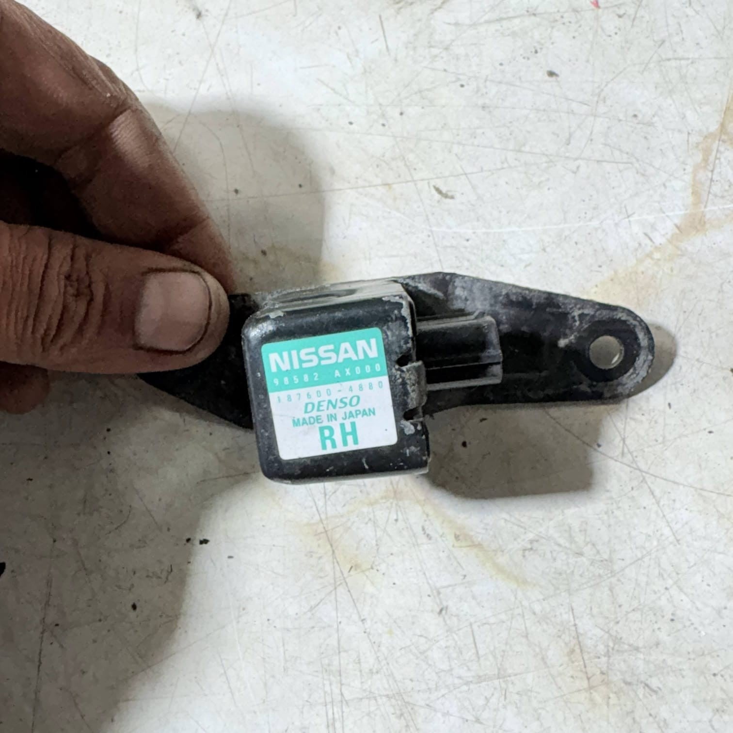 NISSAN CUBE Z11 MK2 (2006) CRASH IMPACT SENSOR 98582AX000