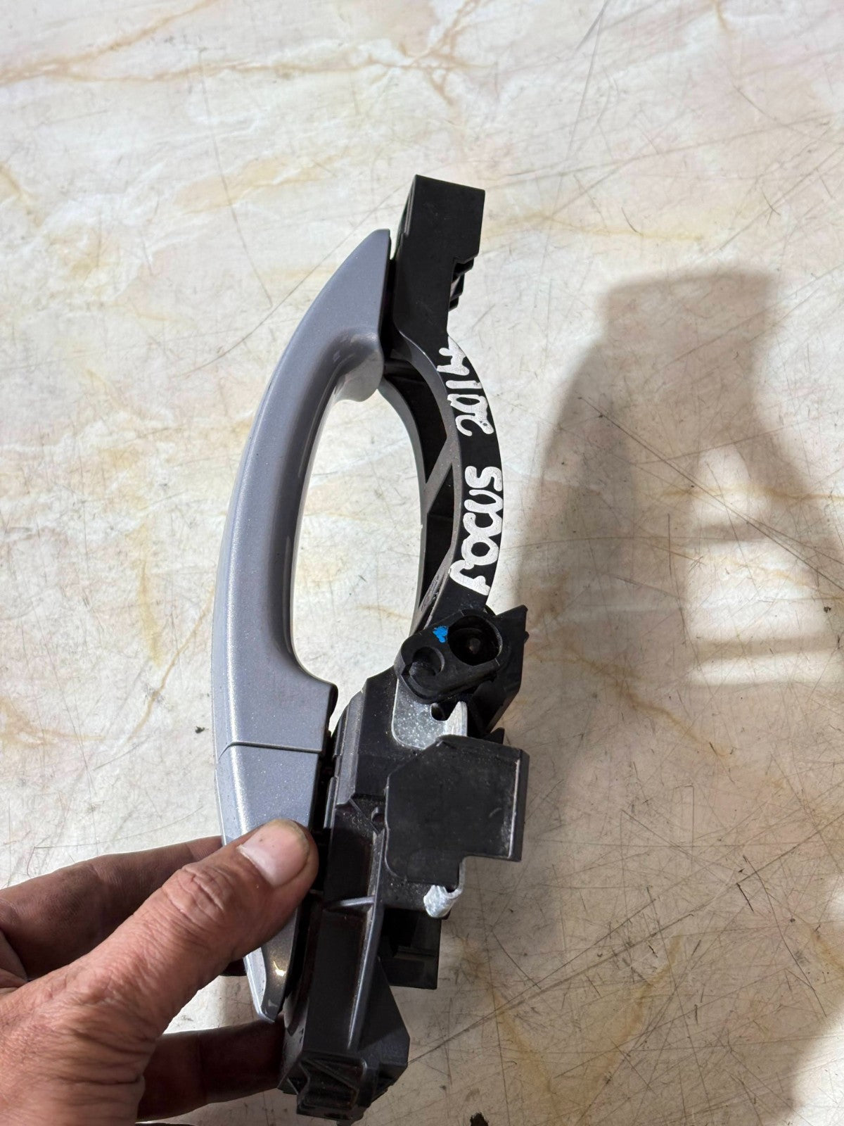 2014 FORD FOCUS DOOR HANDLE HATCHBACK NSF OUTSIDE REAR BM51A224A37CH