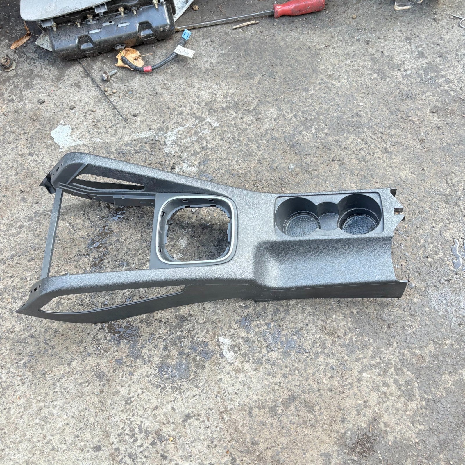 VW SCIROCCO 2009 CENTRE CONSOLE | 1K0 863 243 C