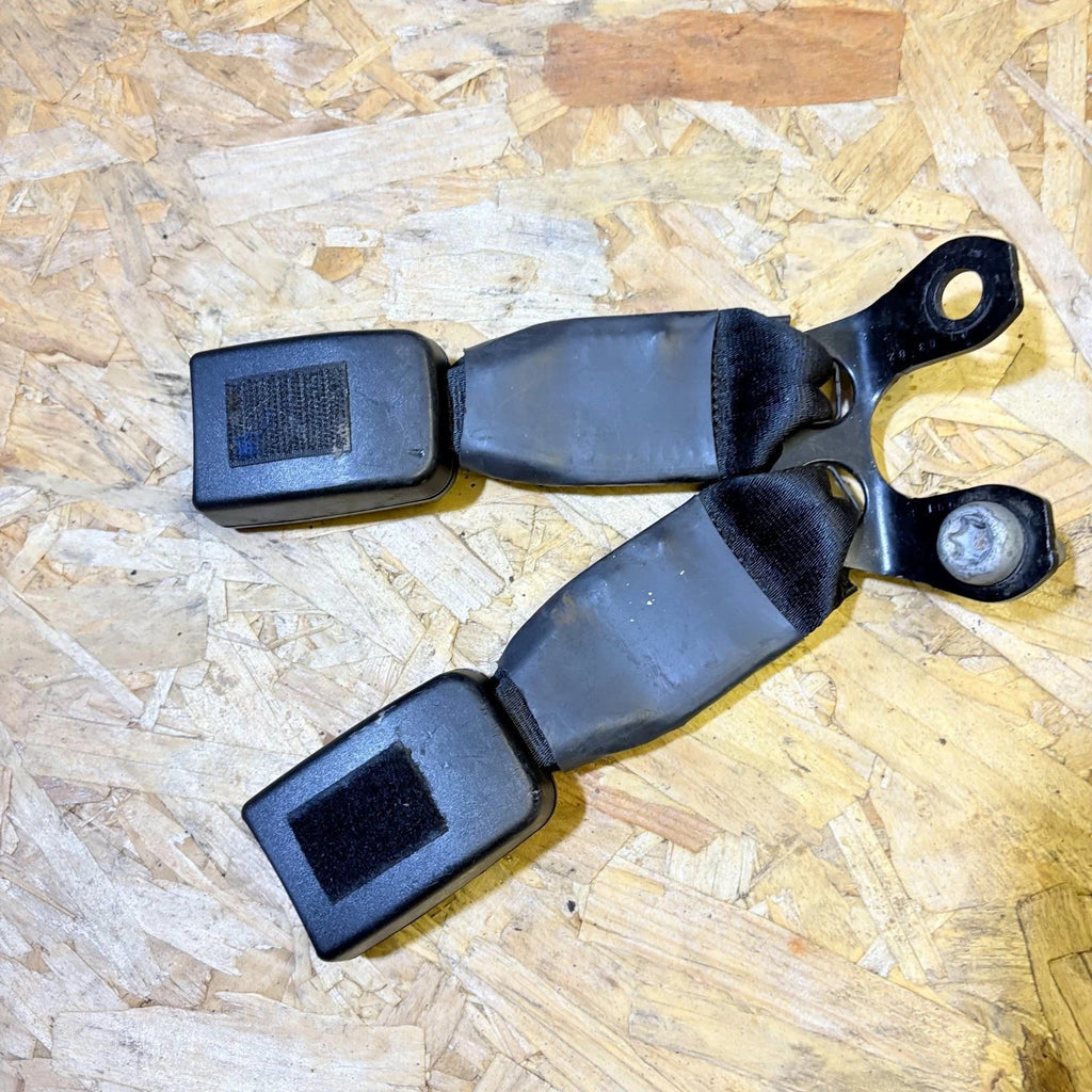 FORD FUSION 2011 RIGHT REAR DOUBLE SEAT BELT BUCKLE PAIR