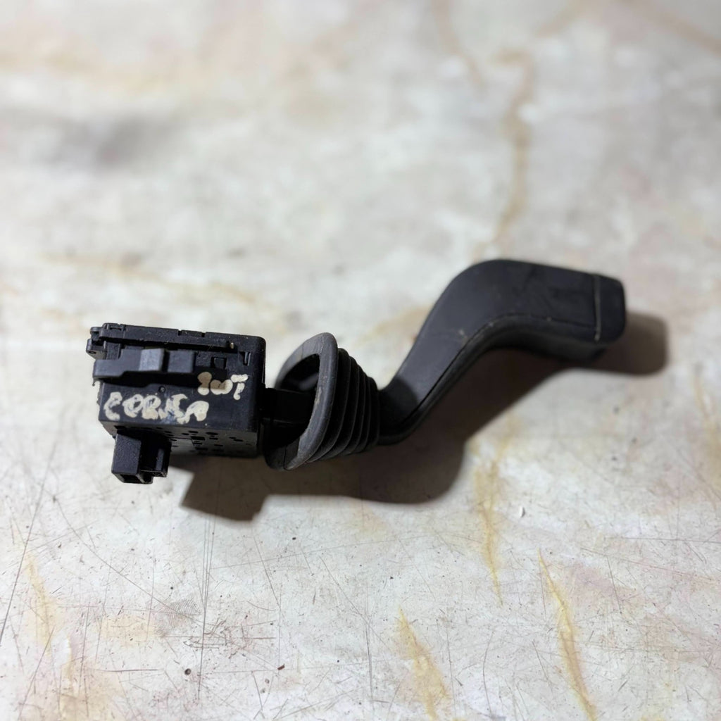 Indicator Stalk Column Switch Vauxhall Corsa C 2007 9185413