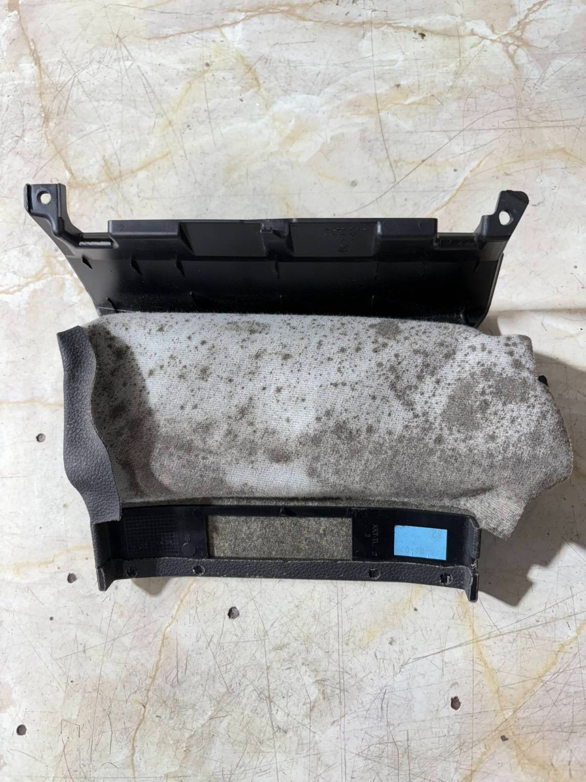 BMW 1 SERIES E81 2007-2011 STEERING COLUMN COWLING COVER 9121732