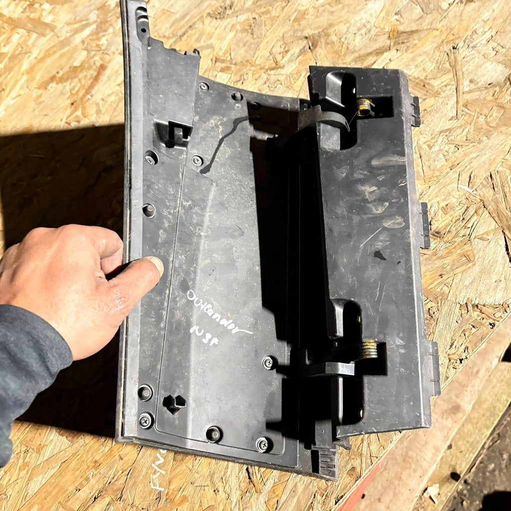 Mitsubishi Outlander Mk2 2007?2012 Glove Box Compartment