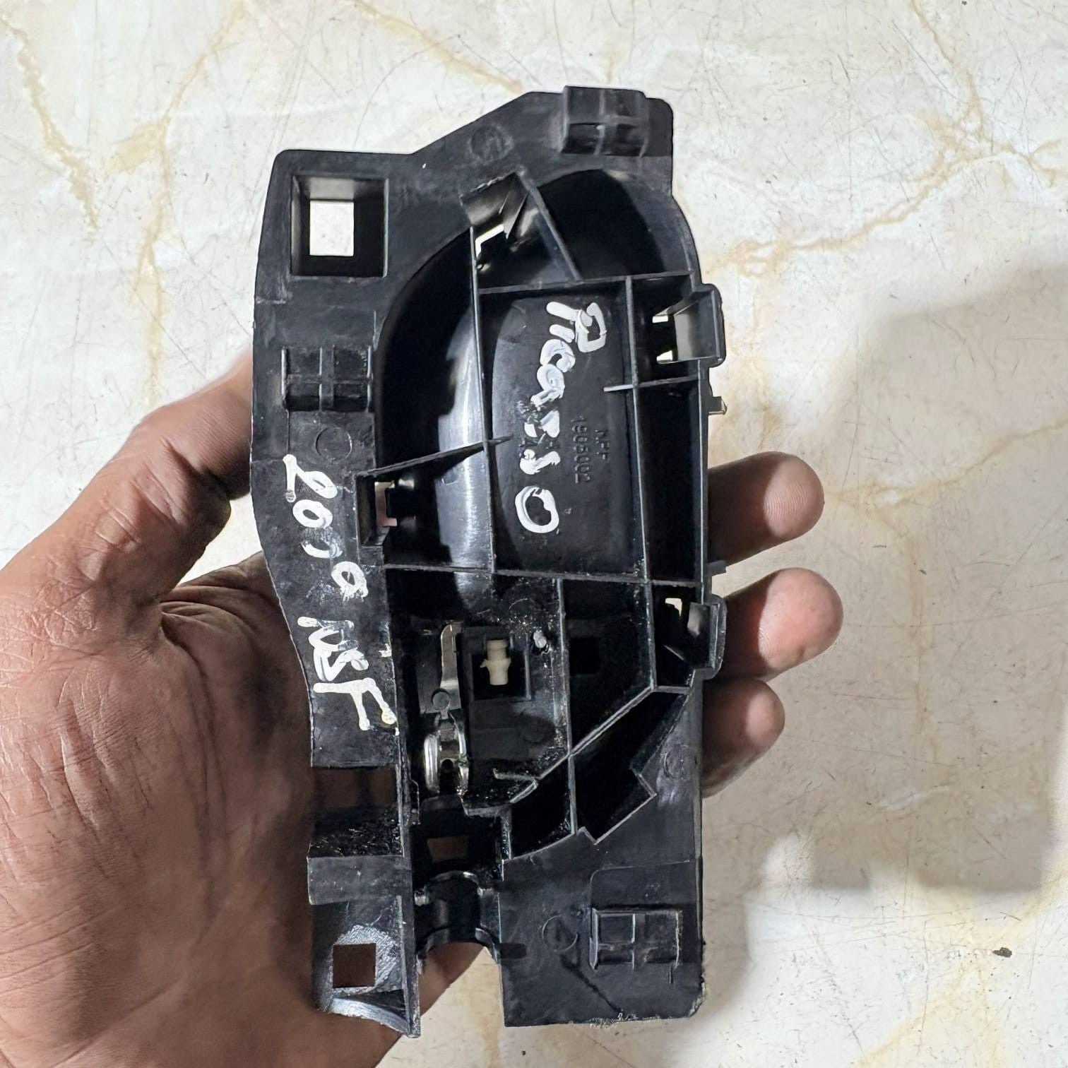 CITROEN PICASSO 2006-2013 FRONT LEFT PASSENGER INTERIOR DOOR HANDLE 9683446877