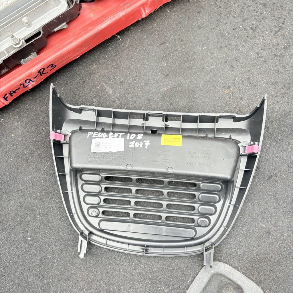 Peugeot 108 Toyota Aygo Citroen C1 2014-2022 Centre Top Dashboard Trim 55404-0H0