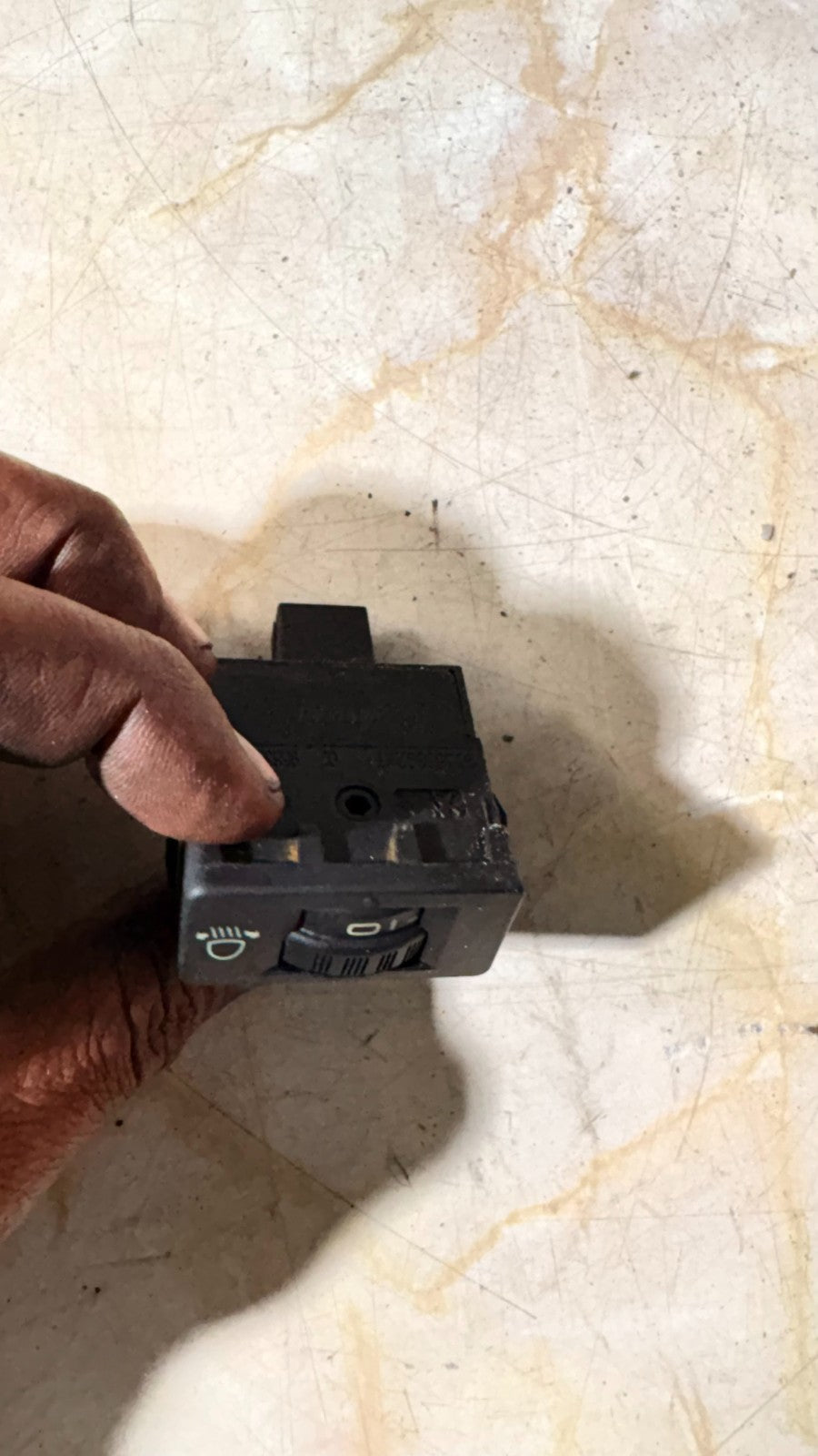 Peugeot 307 2002 Headlight Level Control Switch 96366692XT/02 95835 T 02
