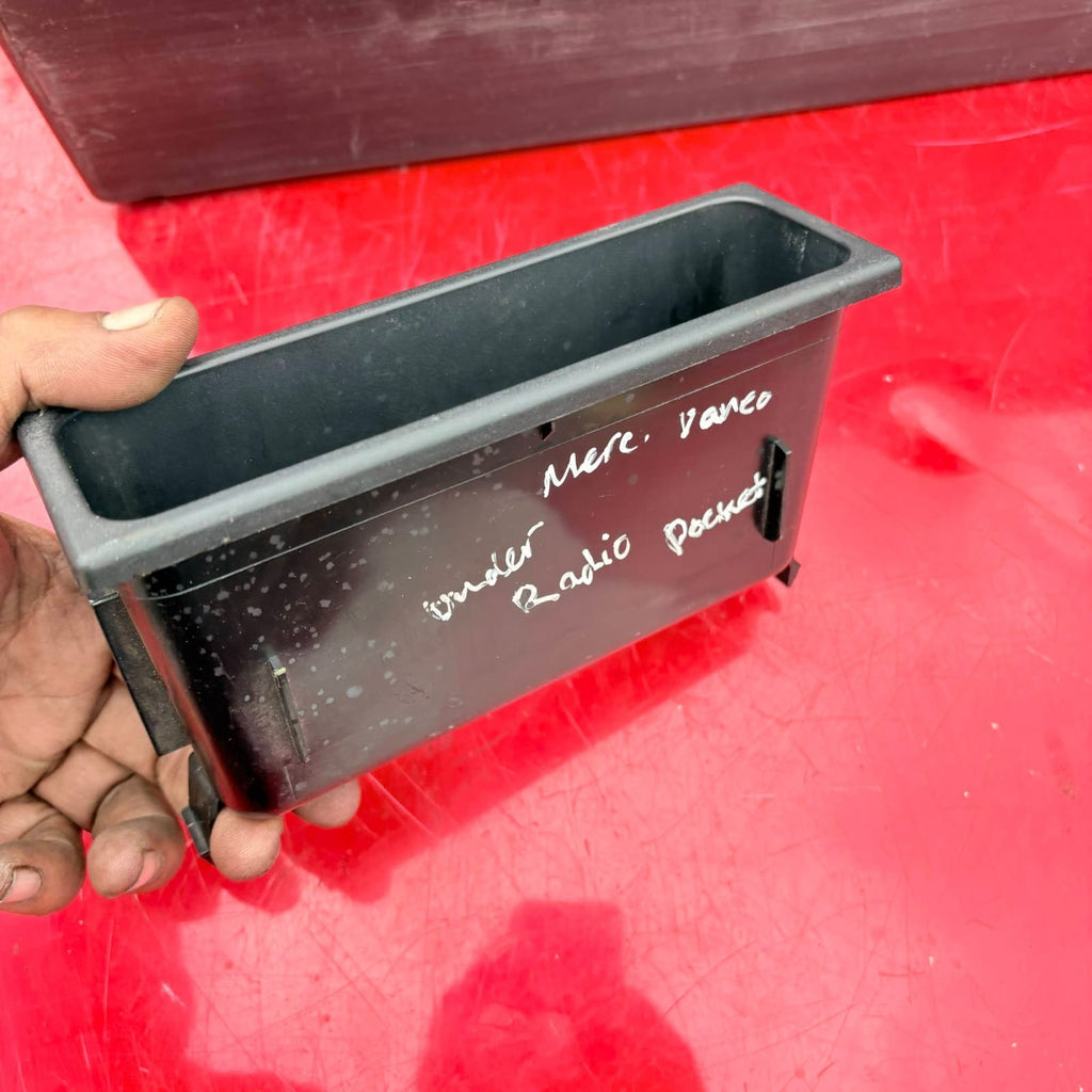 Mercedes Vaneo W414 2nd DIN Storage Box Compartment A4146890091