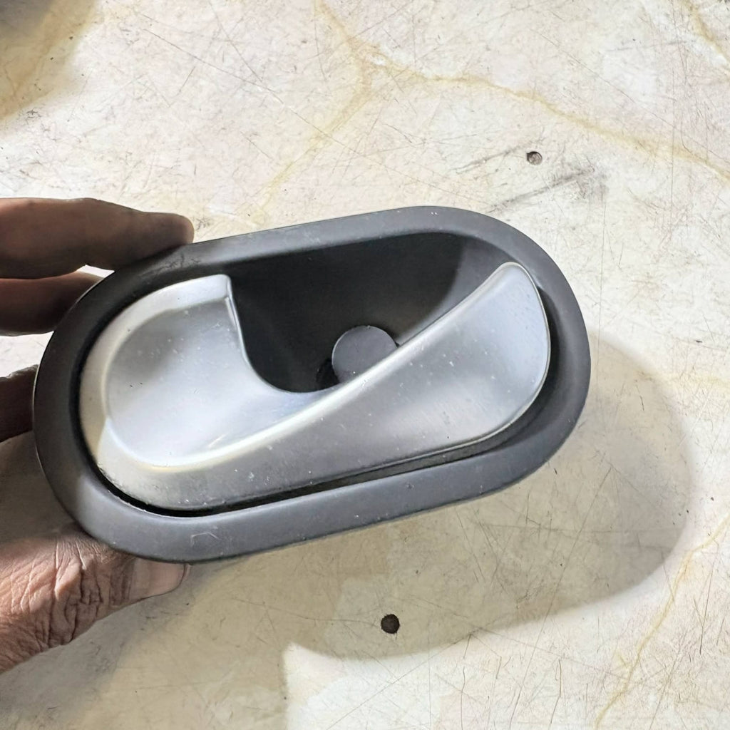 Renault Scenic 2 II 2003-2009 Rear Left Interior Door Handle 8200028487