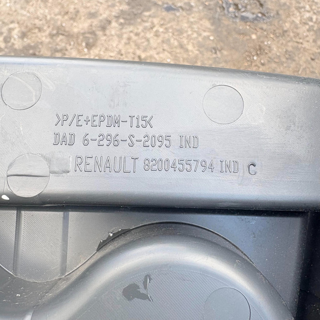 RENAULT TWINGO II CN0 2007-2014 GEARSTICK SURROUND 12V SOCKET 8200455794