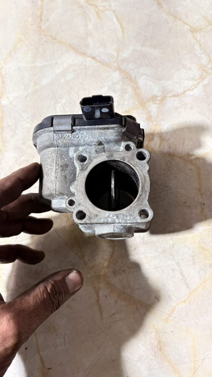Ford Fiesta Mk7 2011 Throttle Body 28098656