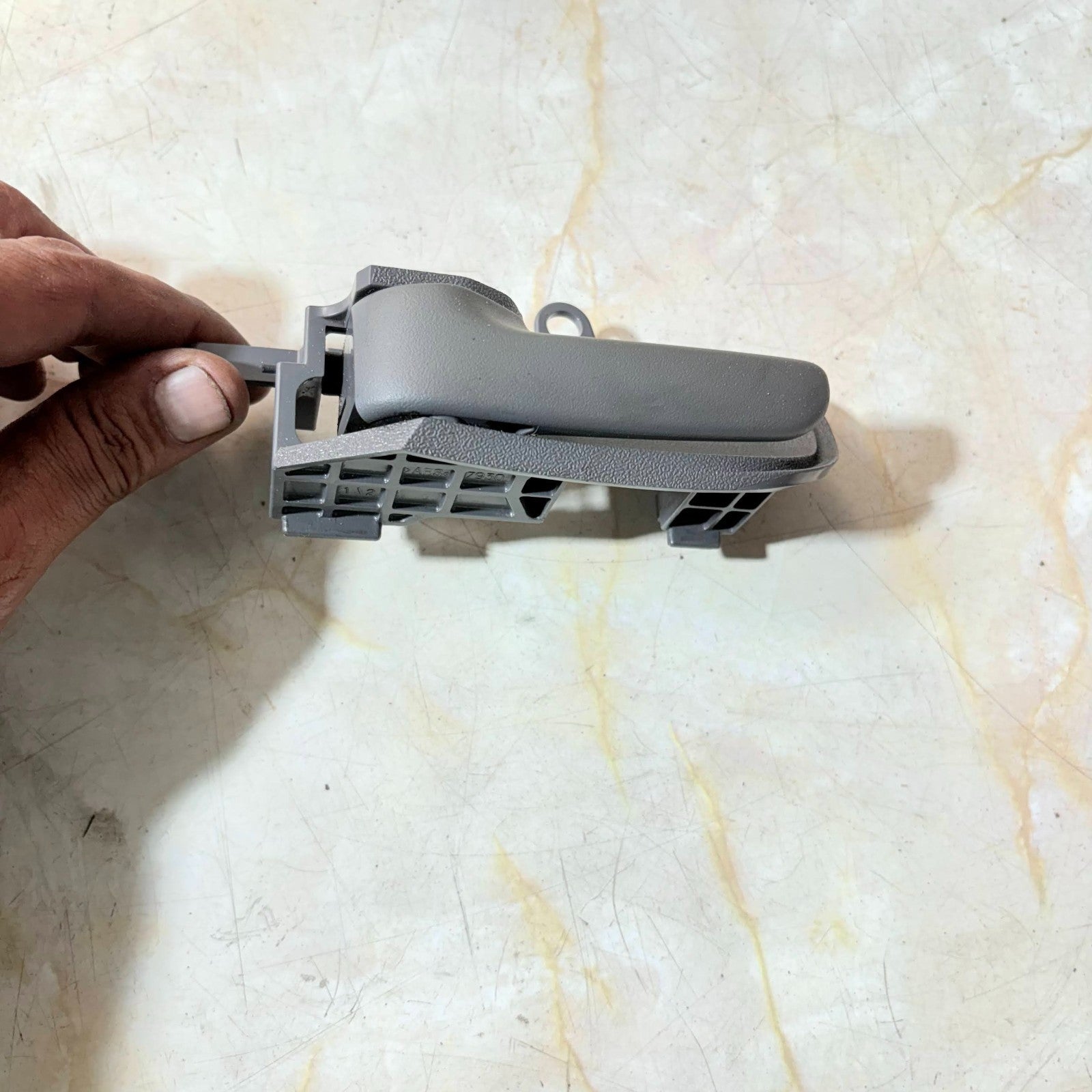 CITROEN C1 INTERIOR LEFT FRONT DOOR HANDLE