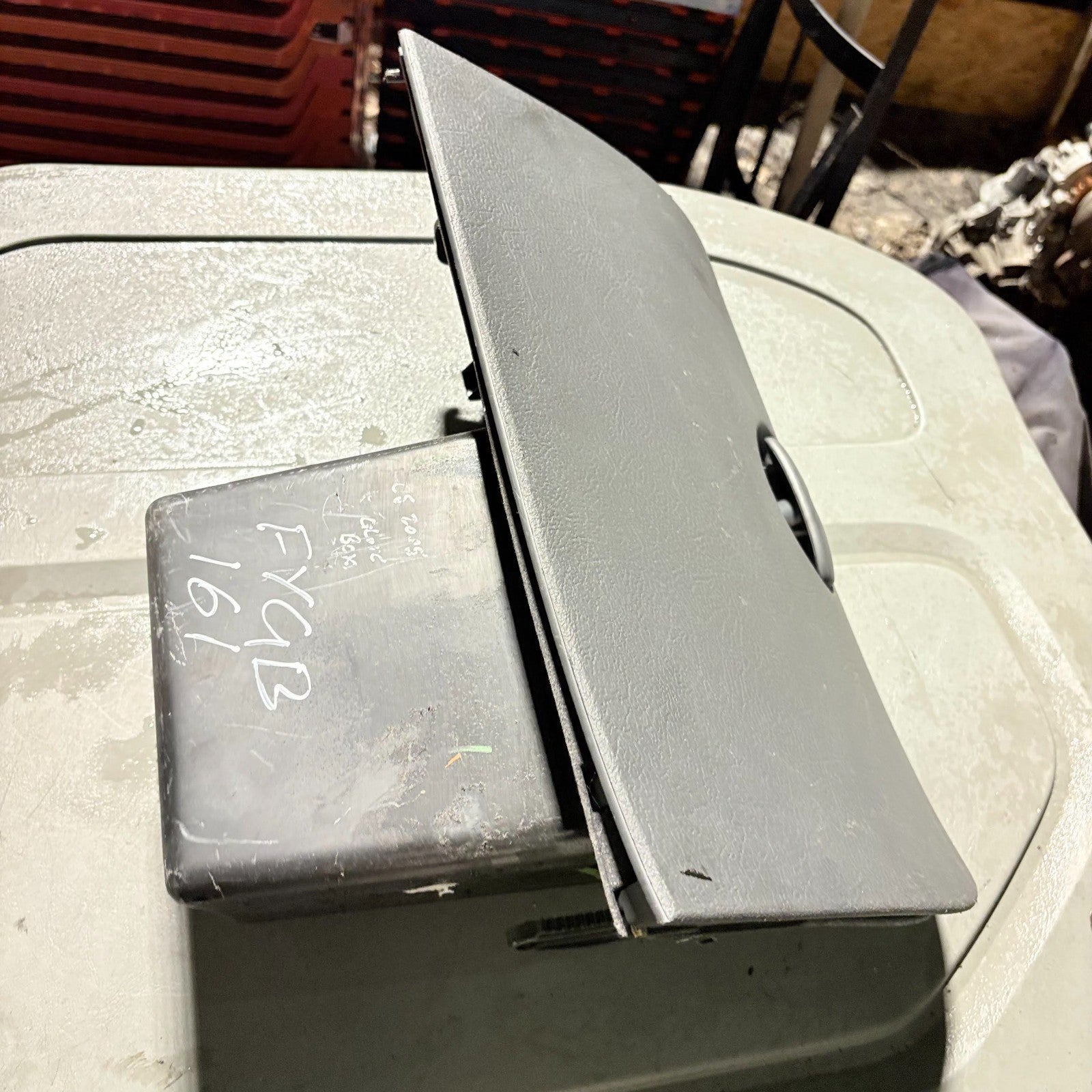 Citroen C5 2001-2004 Glove Box Dashboard Storage Compartment Trim Unit