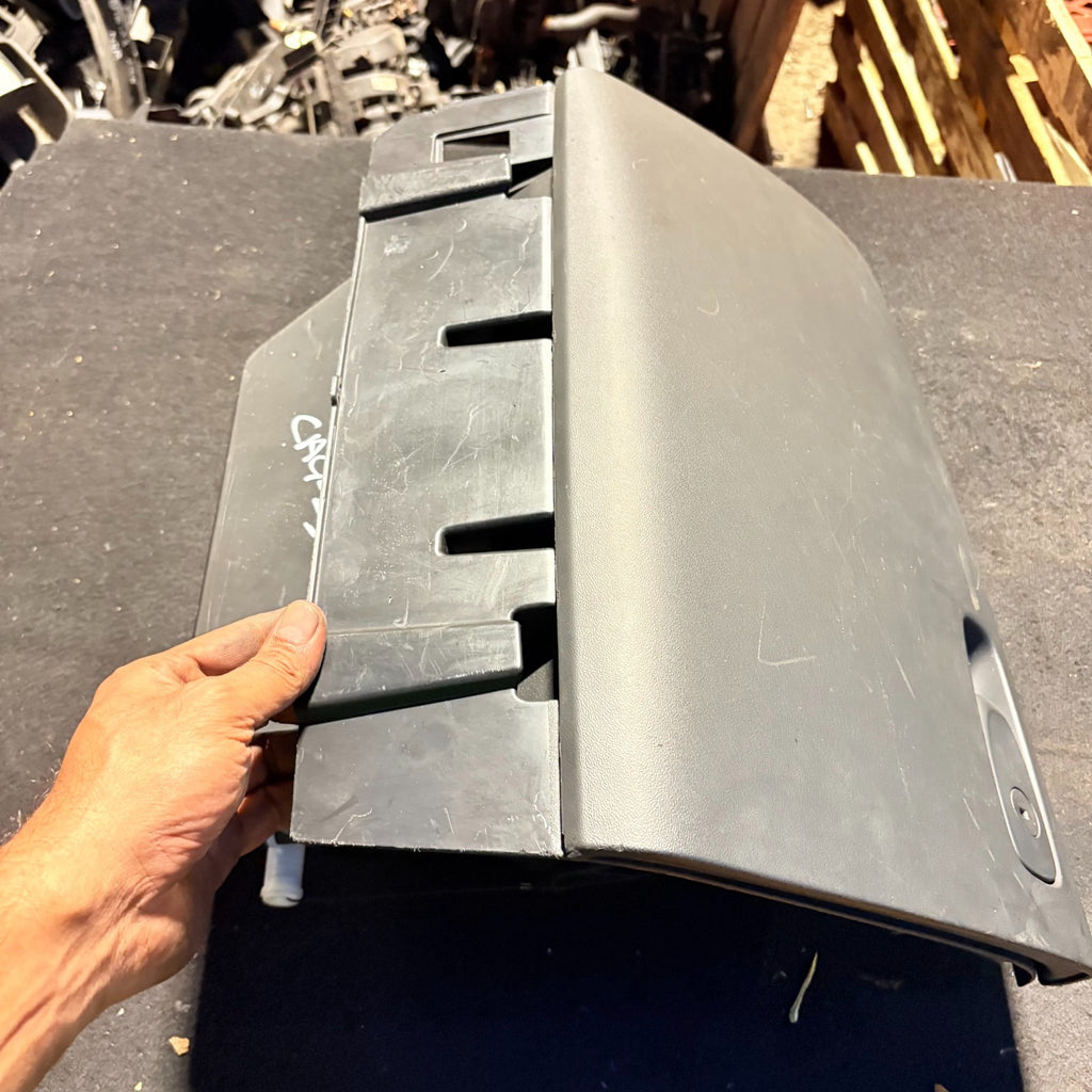 VOLVO V40 2013-2016 T2 5DR RHD GLOVE BOX CHARCOAL LOCK 39824227 1284504