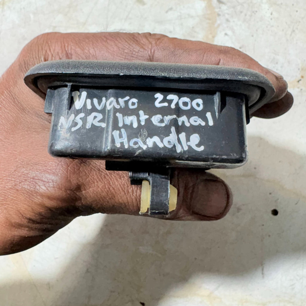 RENAULT TRAFIC/VAUXHALL VIAVARO 2700 LEFT REAR INTERIOR DOOR HANDLE 7700432707