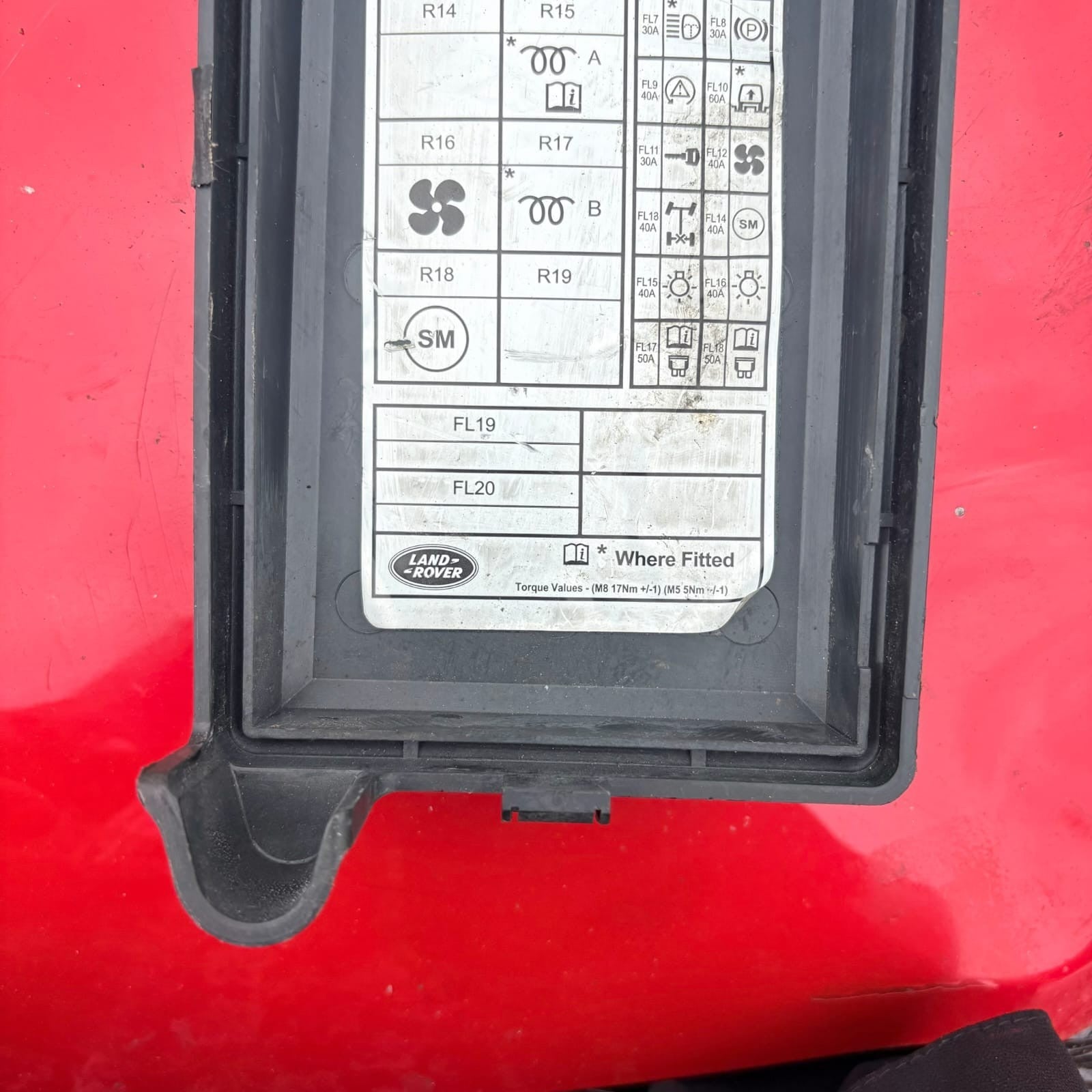 Range Rover Sport L320 2005-2009 Engine Fuse Box Cover Lid YQH500130 490000072