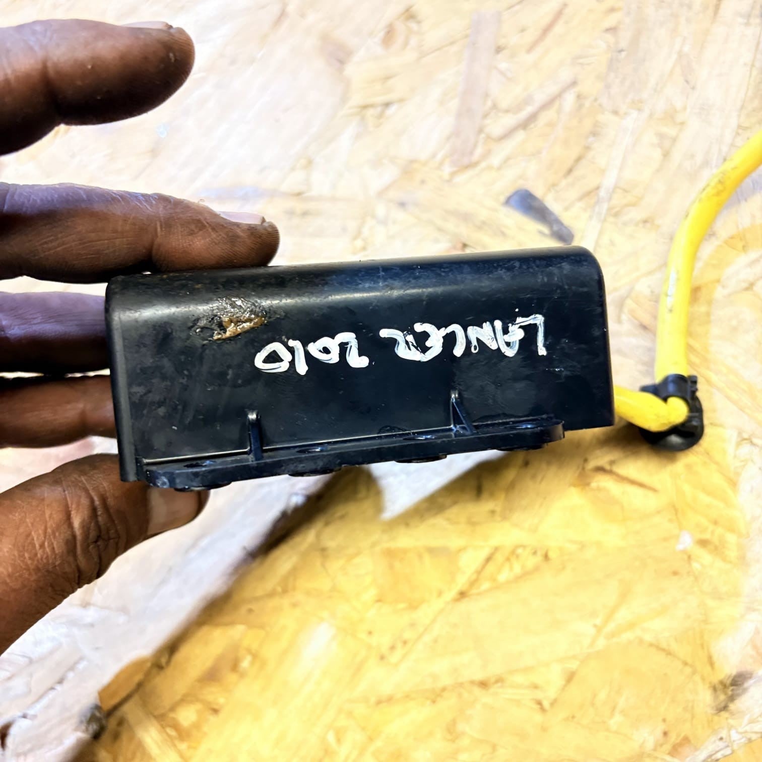 MITSUBISHI LANCER 2008-2011 AIRBAG DEACTIVATION ON OFF SWITCH 8610A054