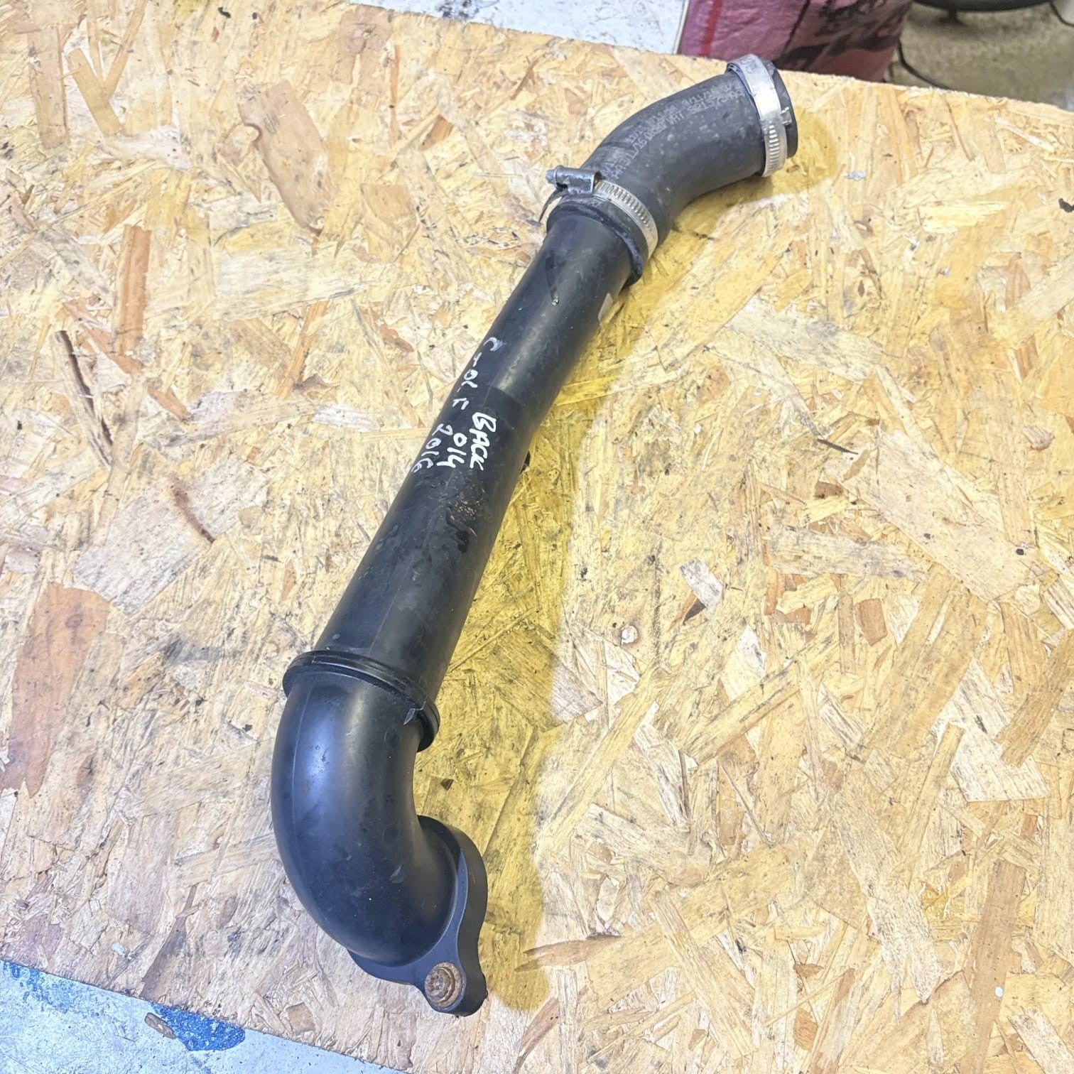 VW Golf Mk7 (2016) TDI Intercooler/Boost Hose Pipe 04L145770E