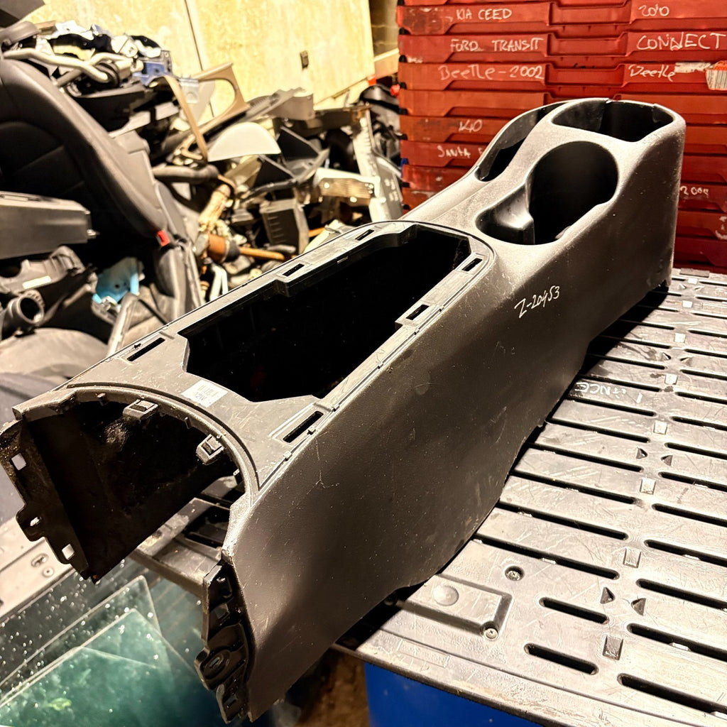 2010-2013 Kia Soul Center Console Black 846112K000