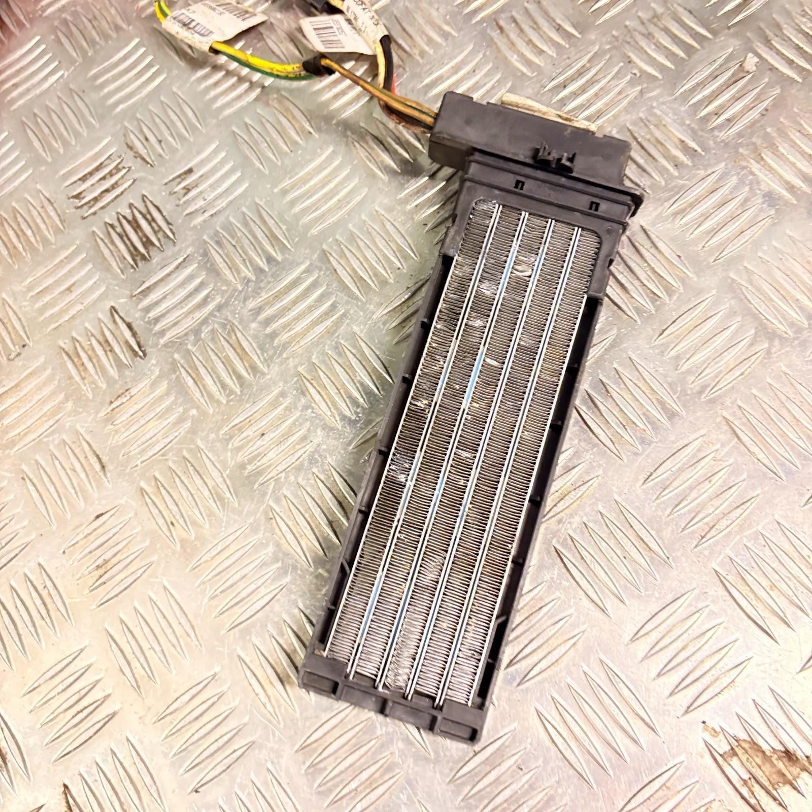 PEUGEOT 407  2004-2010 1.6 ELECTRONIC HEATER MATRIX G7189001
