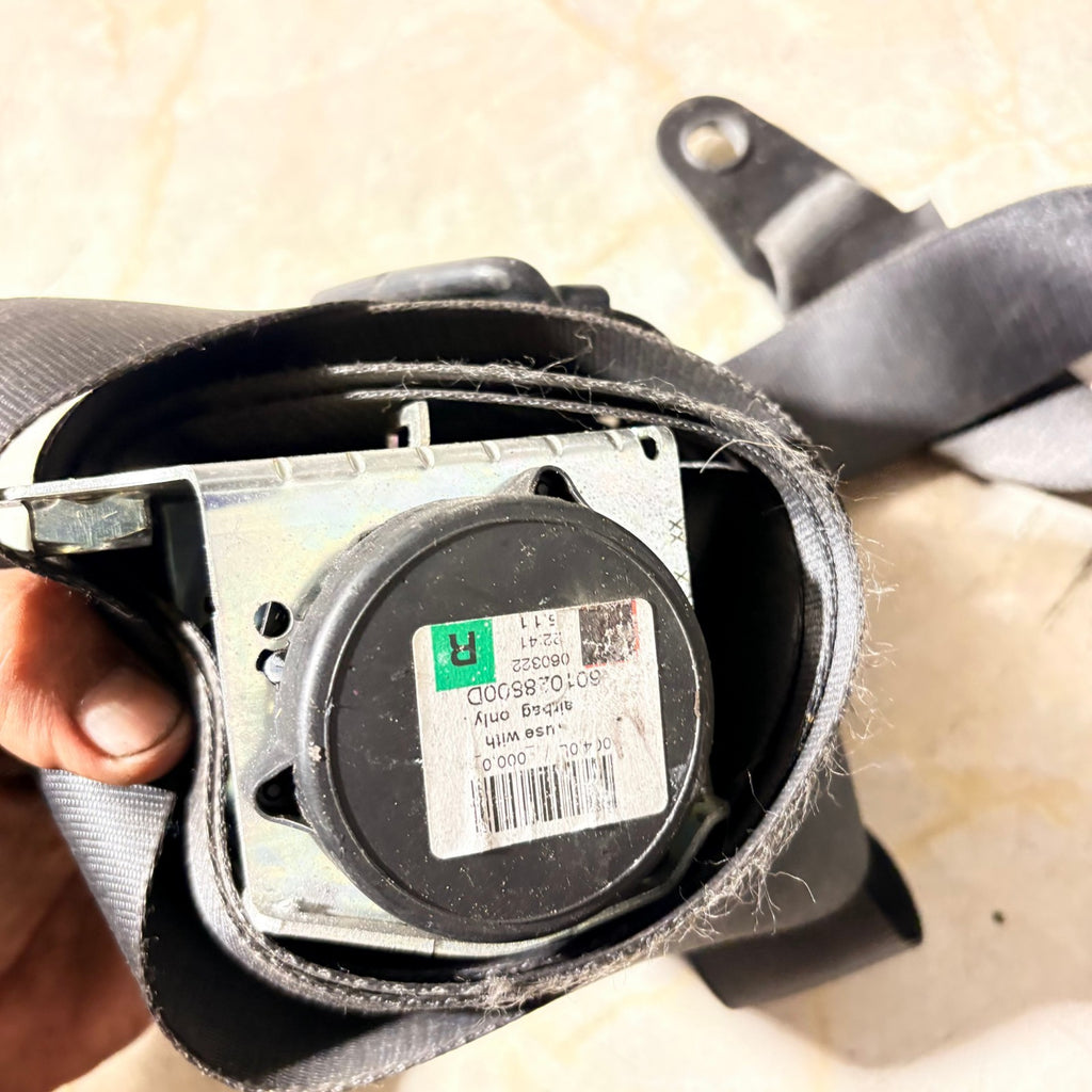 Mini Cooper R56 2006-2010 Offside Driver Front Seat Belt 601028800D