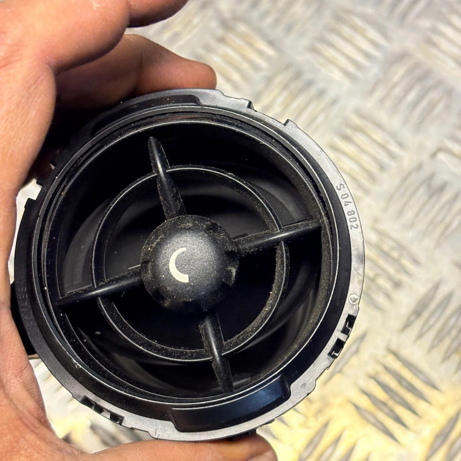 MINI Cooper R55-R59 AC Heater Dash Air Vent Centre Left 2007-2015 2754451
